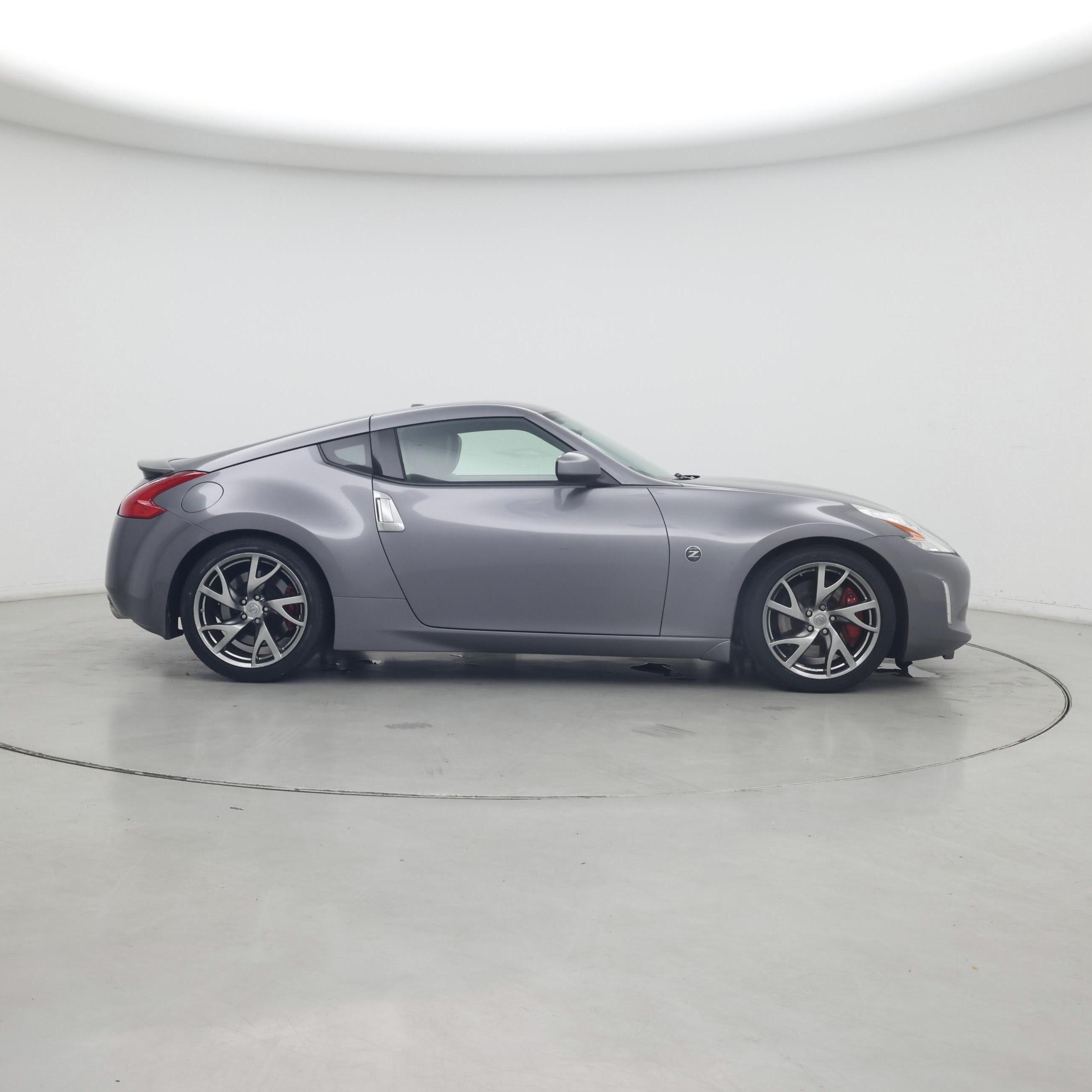 Thumbnail: 2013 Nissan Z - 7