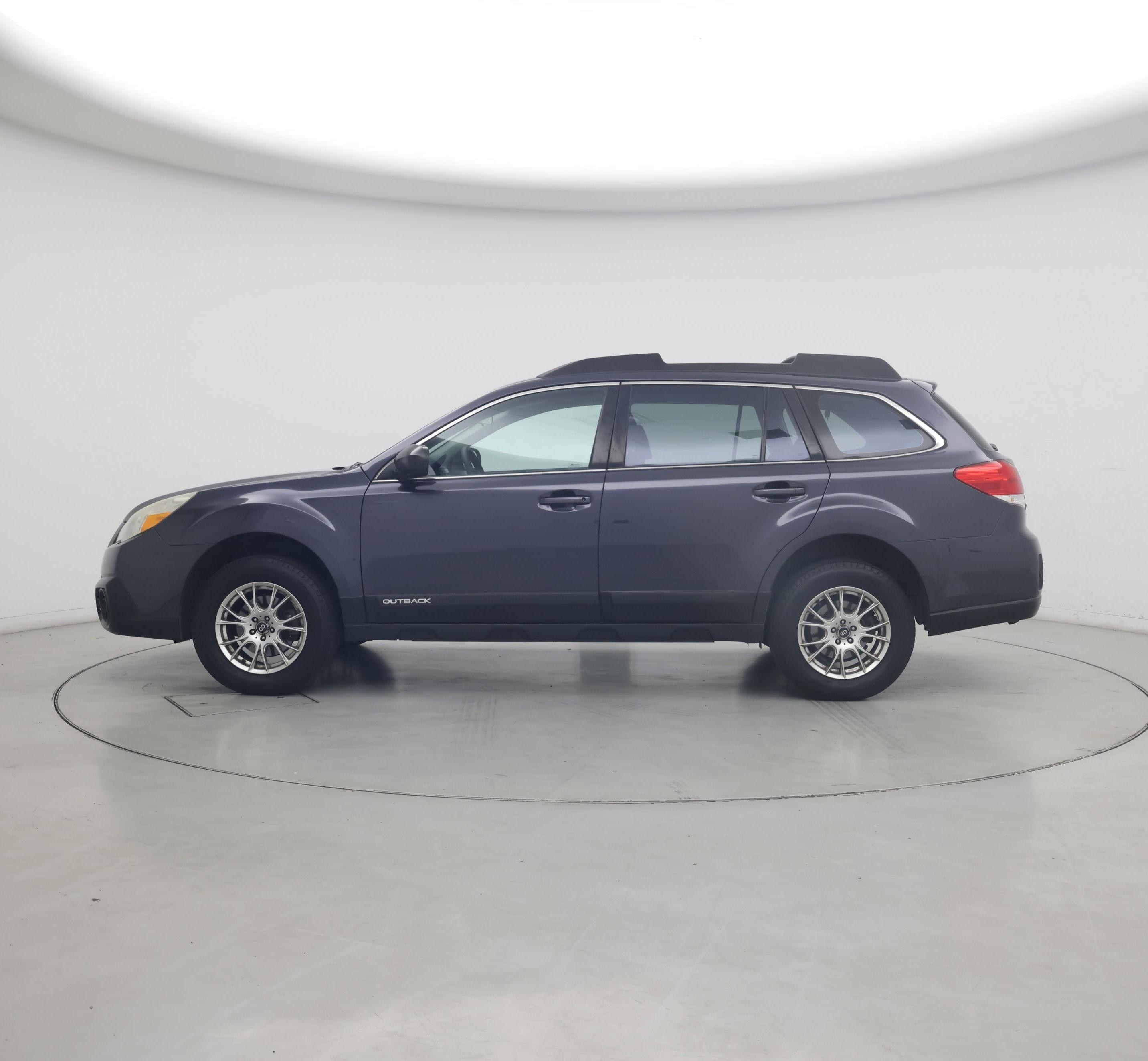 Thumbnail: 2013 Subaru Outback - 3