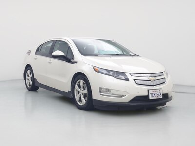 White 2014 Chevrolet Volt
