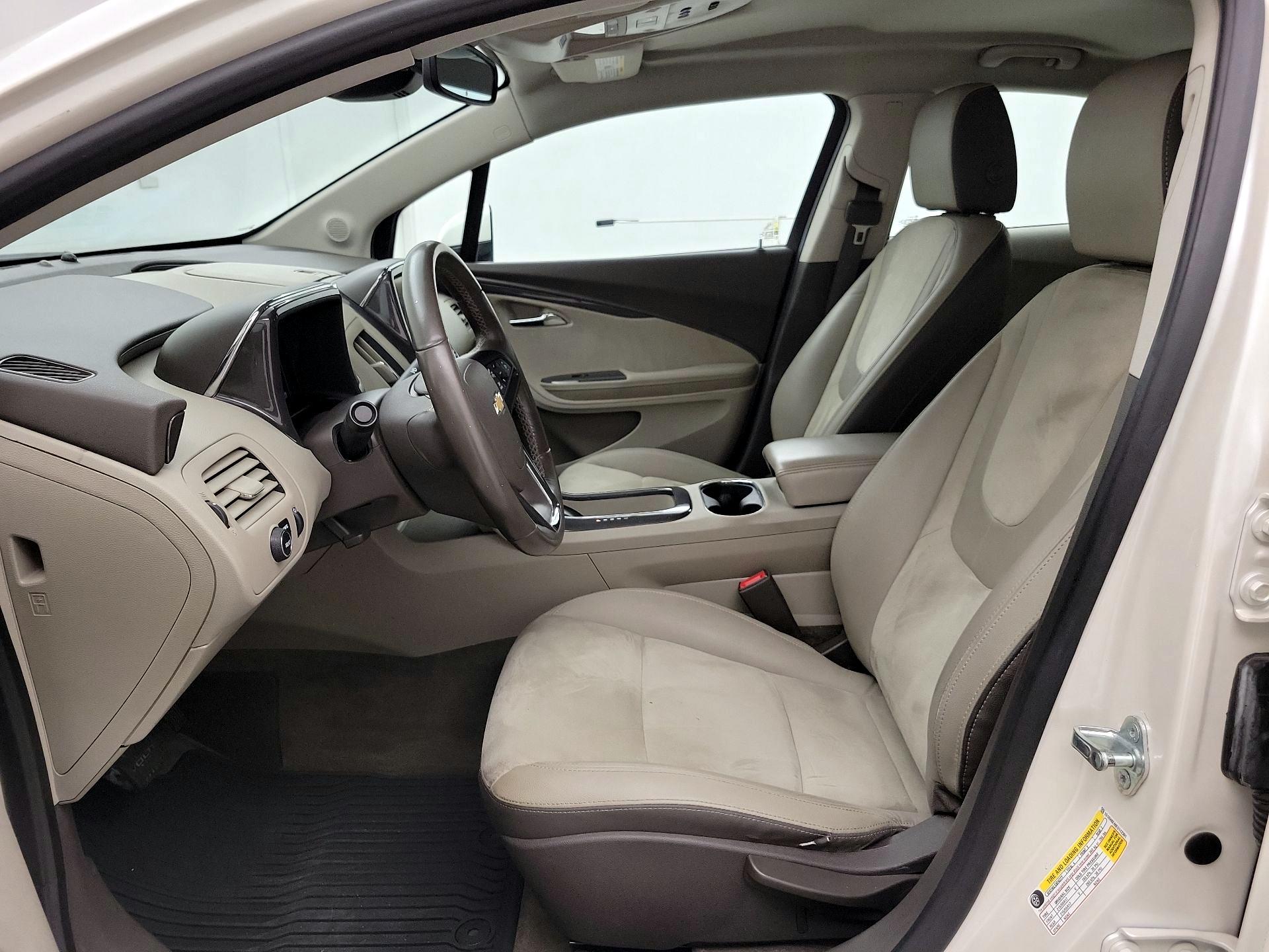 Thumbnail: 2014 Chevrolet Volt - 11