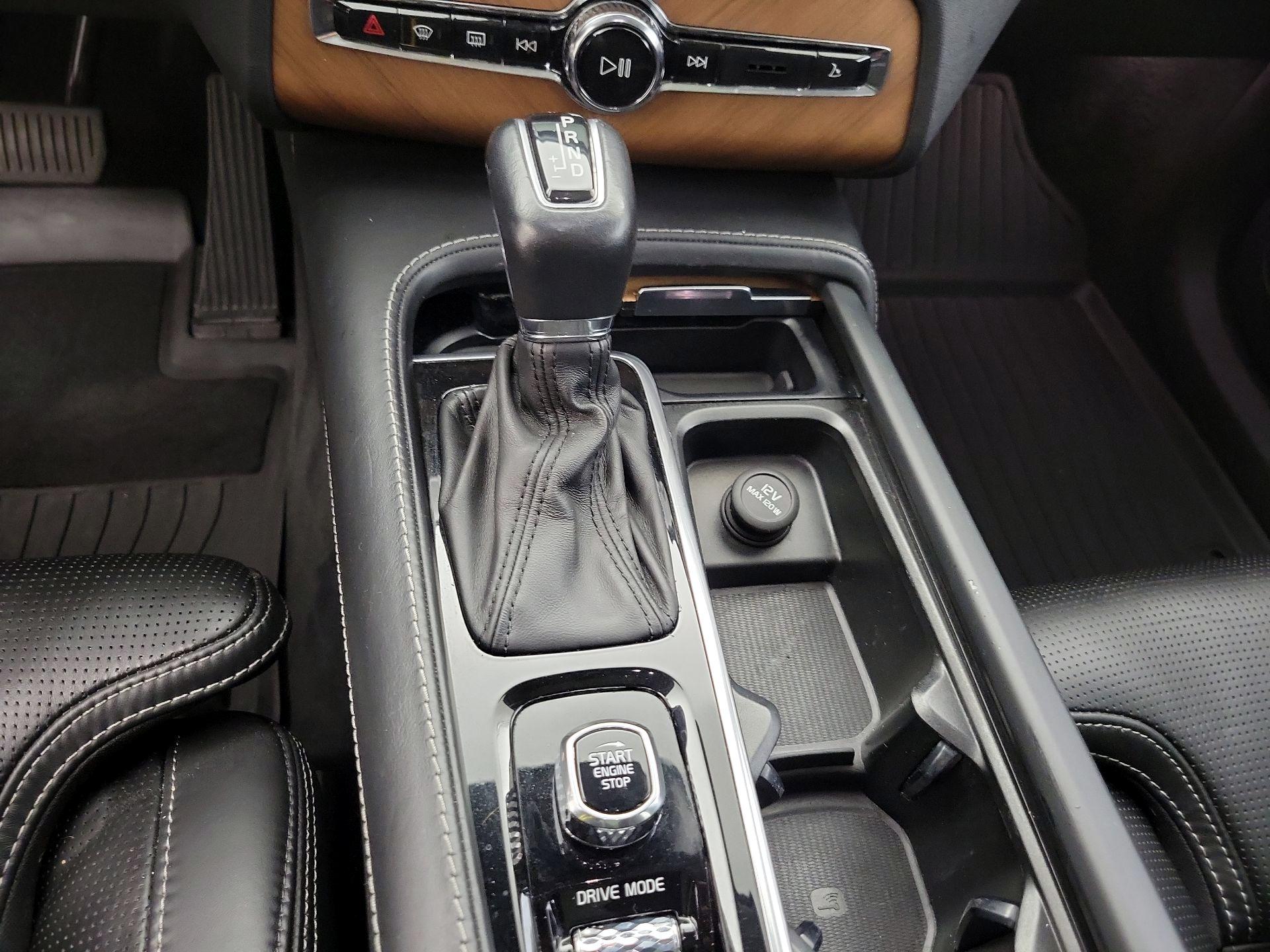 Thumbnail: 2019 Volvo XC90 - 18