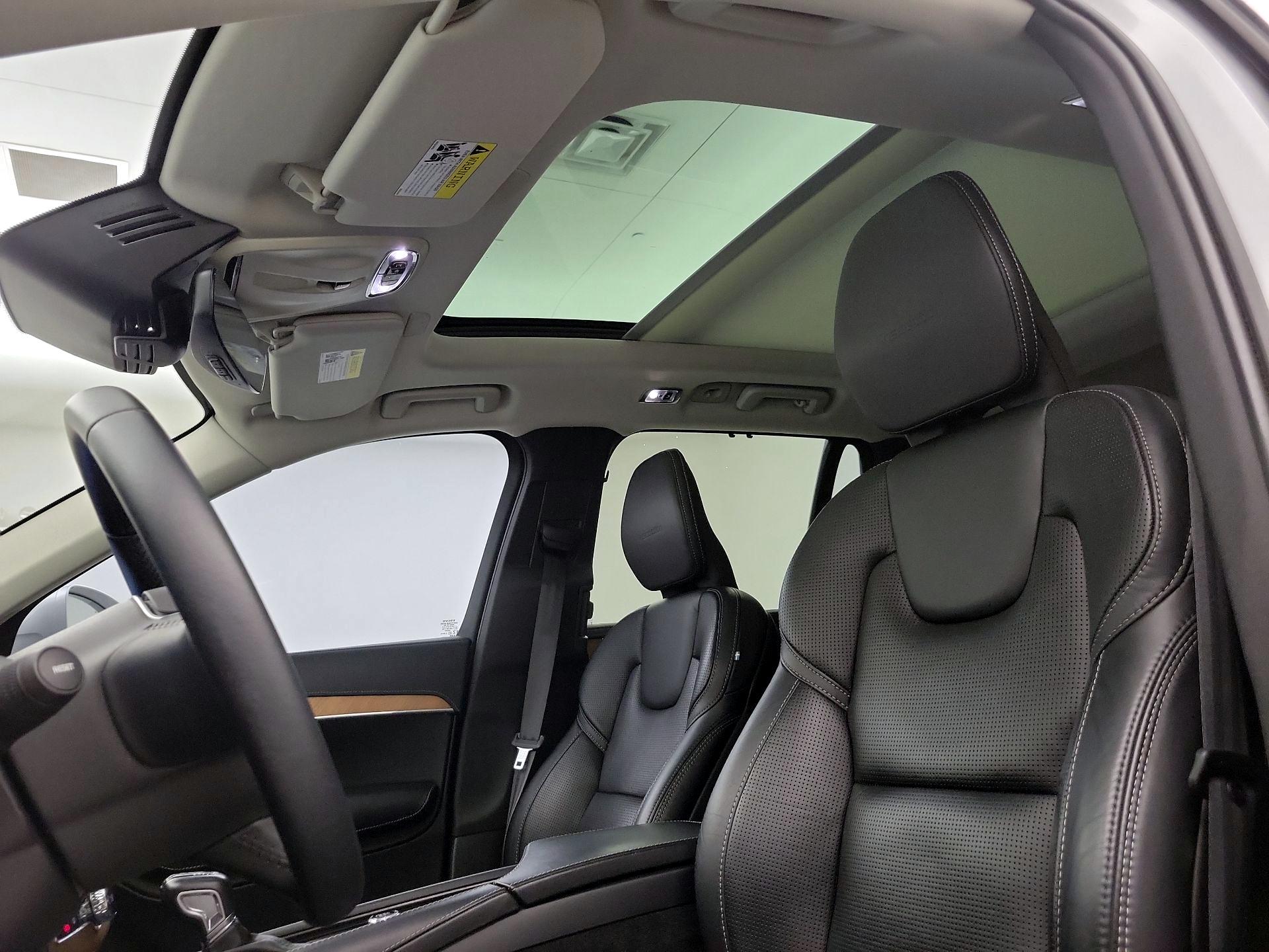 Thumbnail: 2019 Volvo XC90 - 20