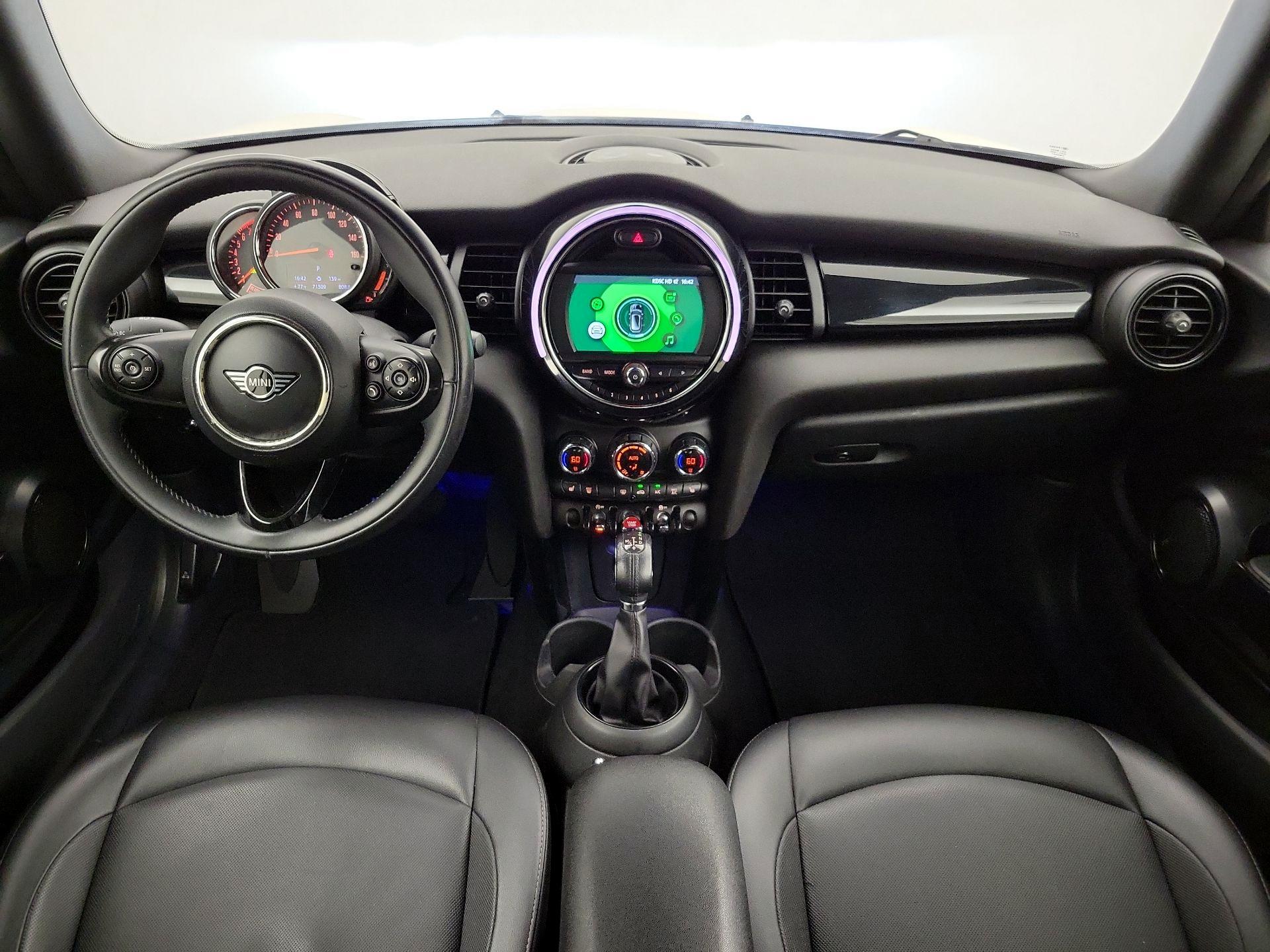 Thumbnail: 2019 MINI Cooper - 9