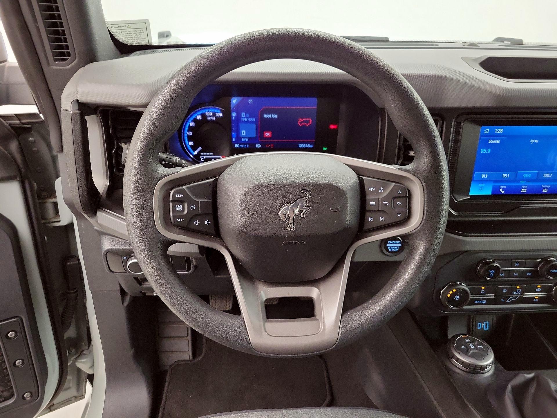 Thumbnail: 2022 Ford Bronco - 10