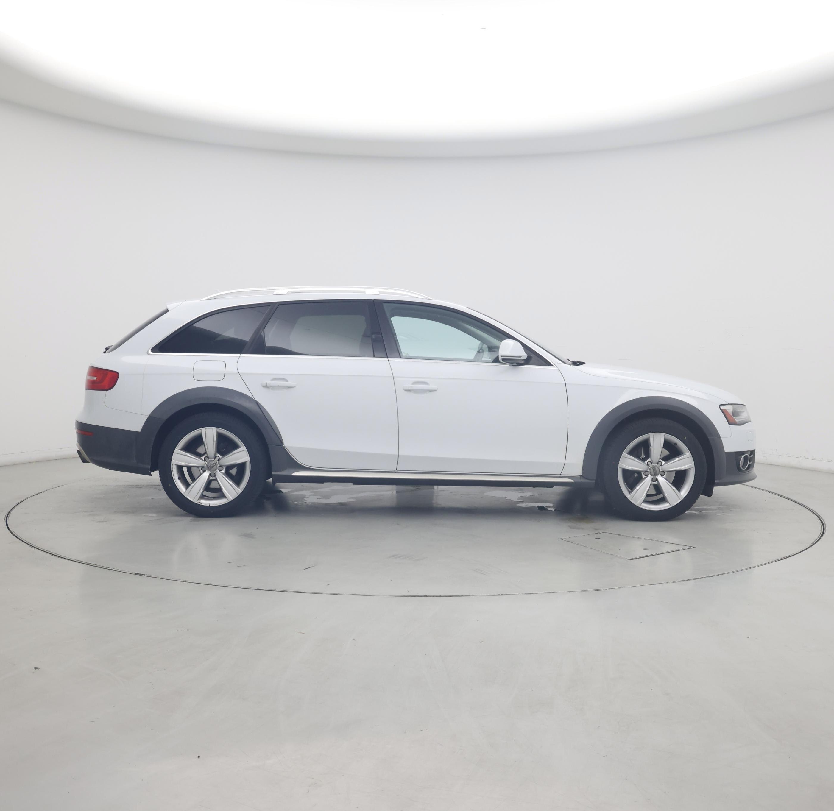 Thumbnail: 2015 Audi Allroad - 7