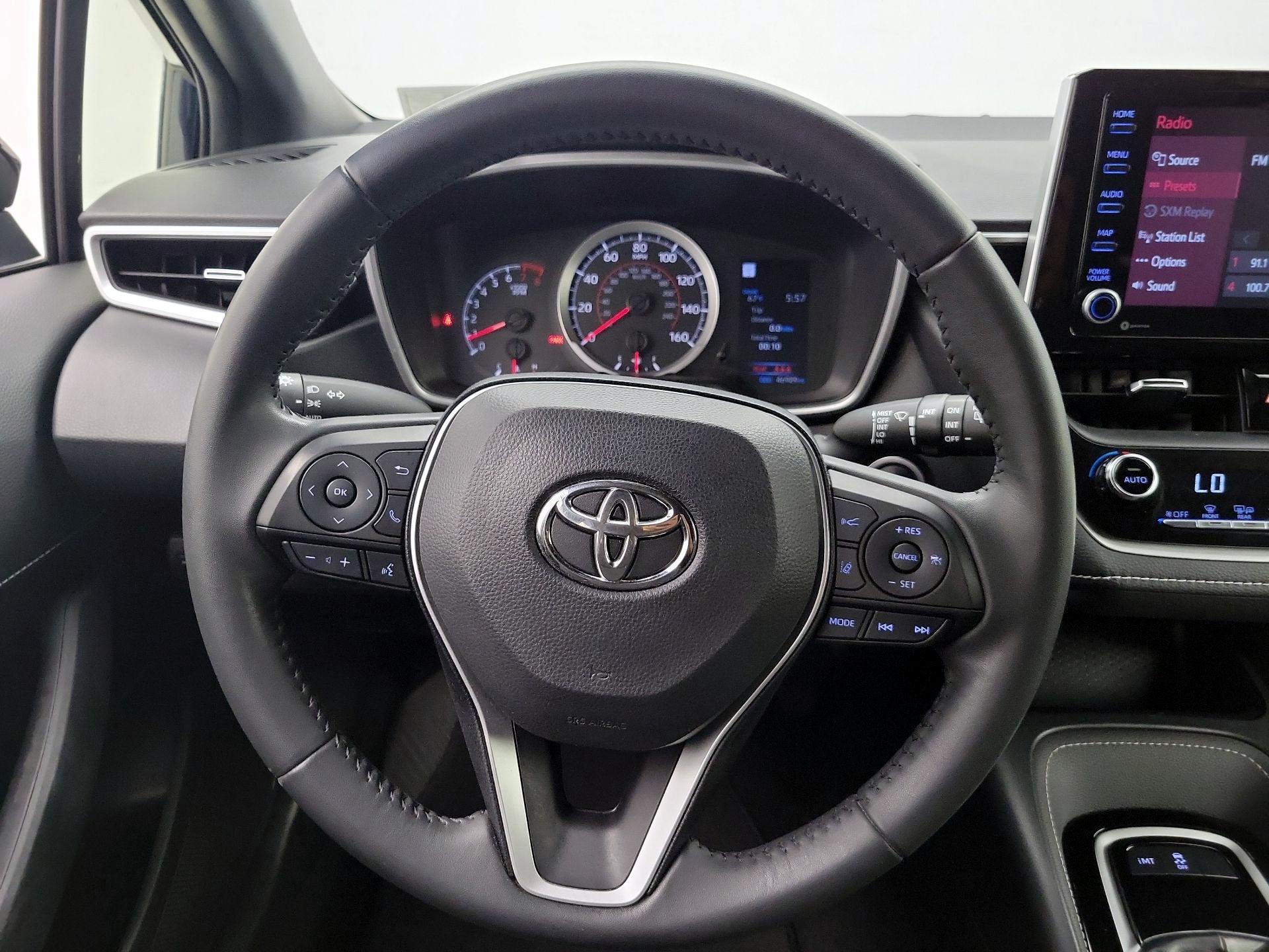 Thumbnail: 2022 Toyota Corolla - 10