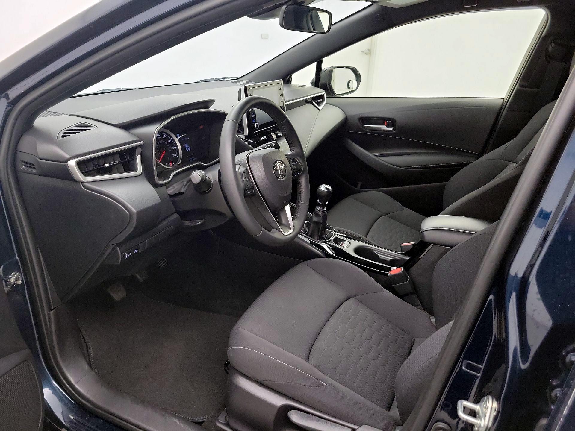 Thumbnail: 2022 Toyota Corolla - 11