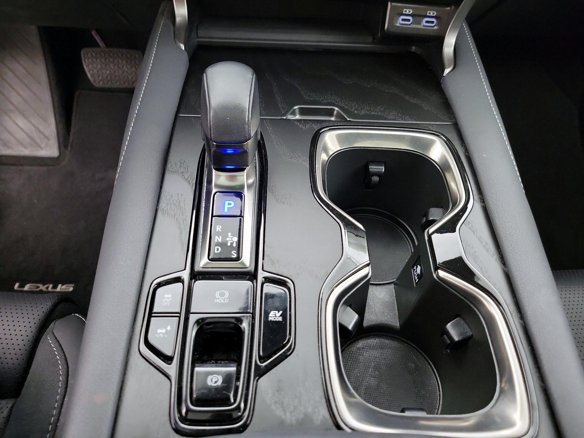 Thumbnail: 2024 Lexus RX - 18