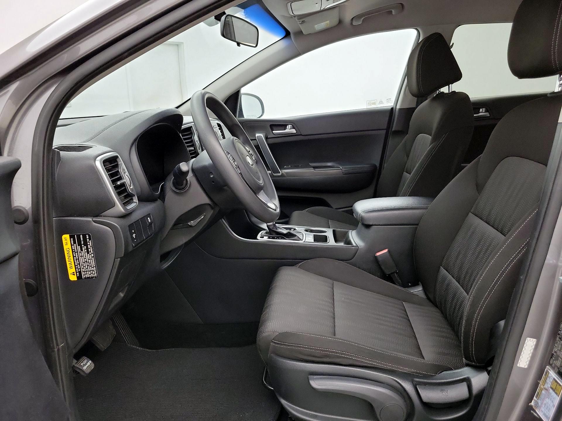 Thumbnail: 2017 Kia Sportage - 11