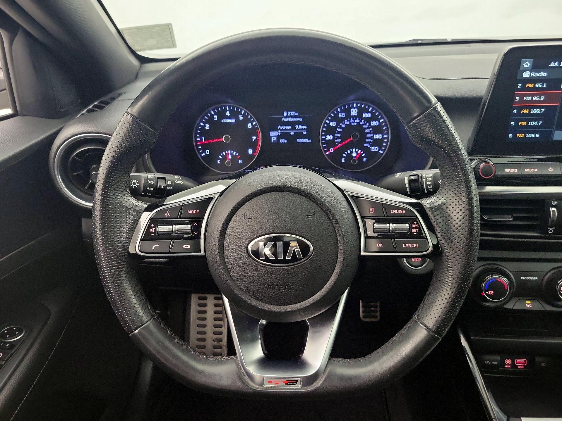 Thumbnail: 2020 Kia Forte - 10