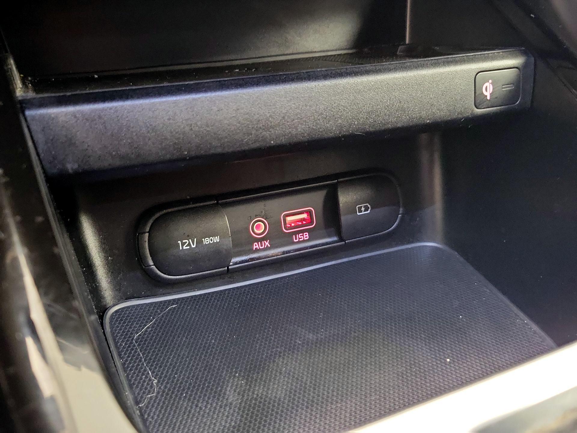 Thumbnail: 2020 Kia Forte - 18