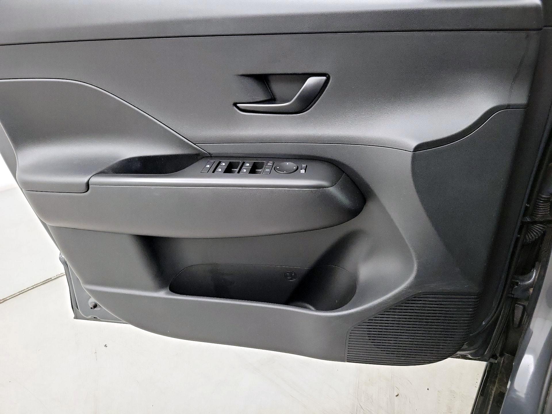 Thumbnail: 2024 Hyundai Kona - 12
