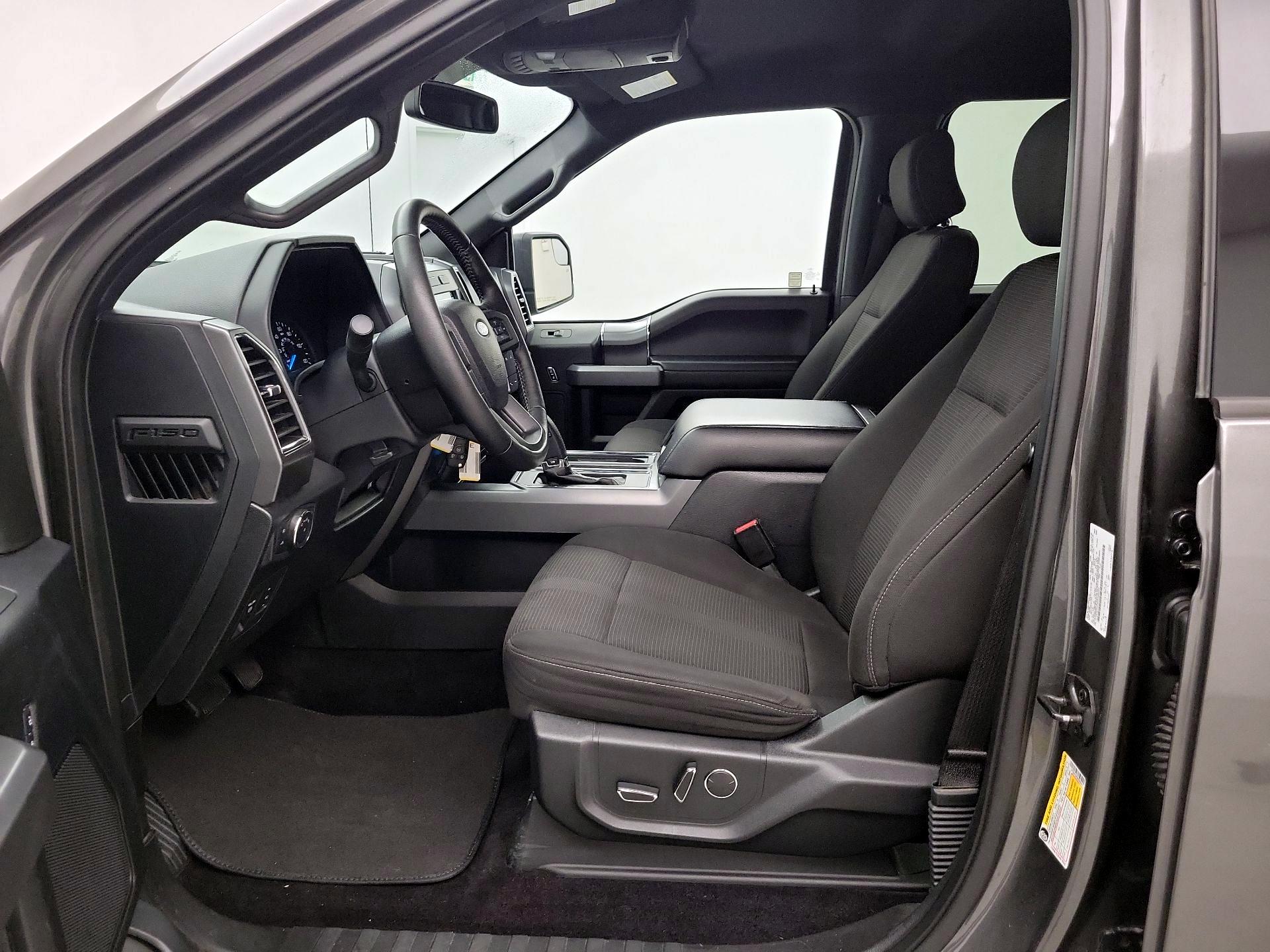 Thumbnail: 2017 Ford F-150 - 11