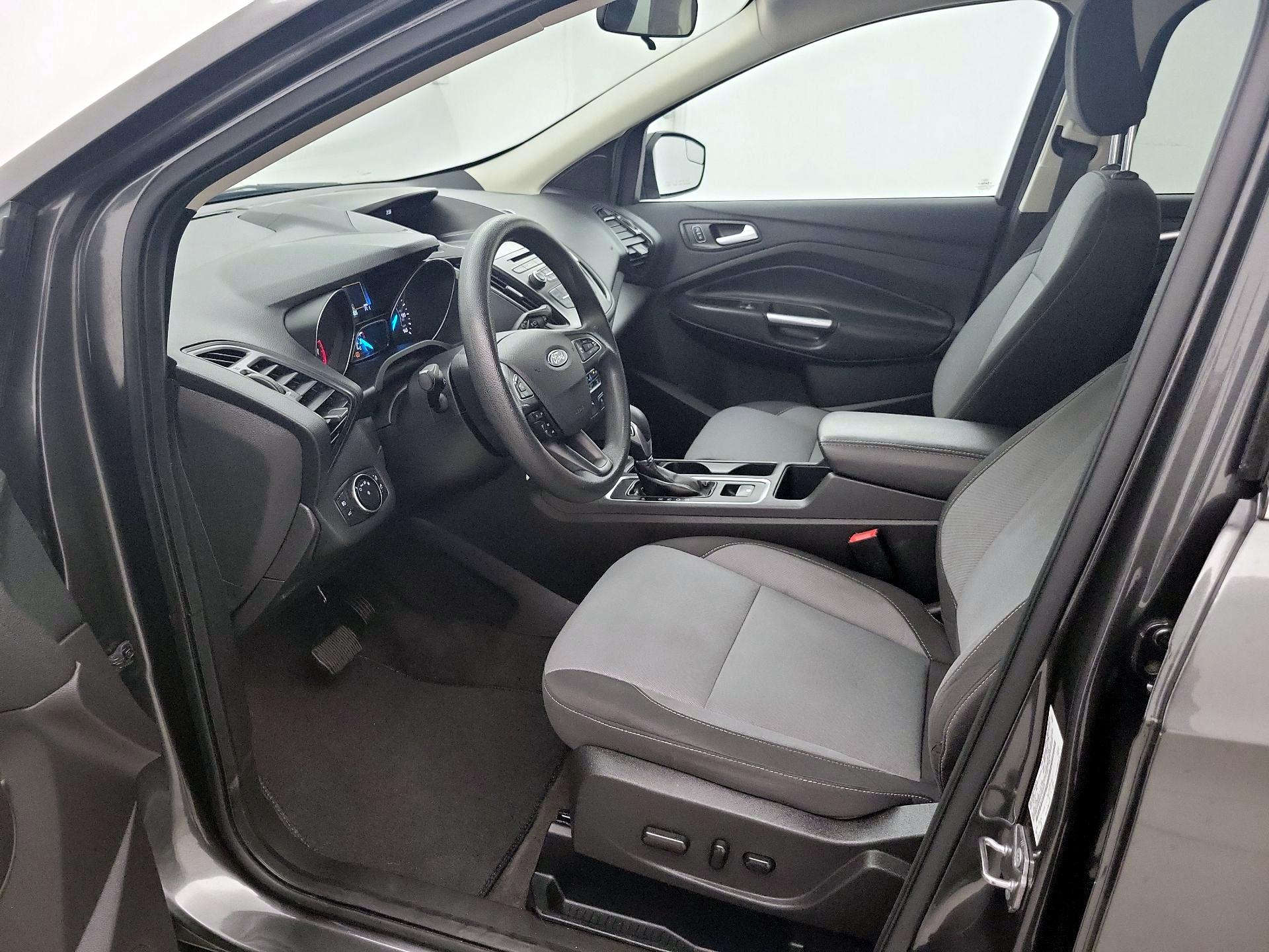 Thumbnail: 2018 Ford Escape - 11