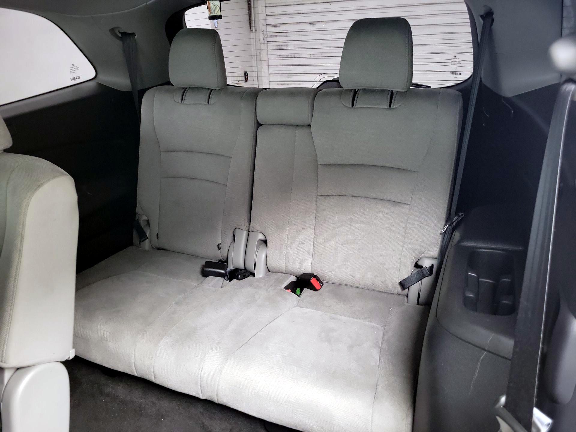 Thumbnail: 2019 Honda Pilot - 20