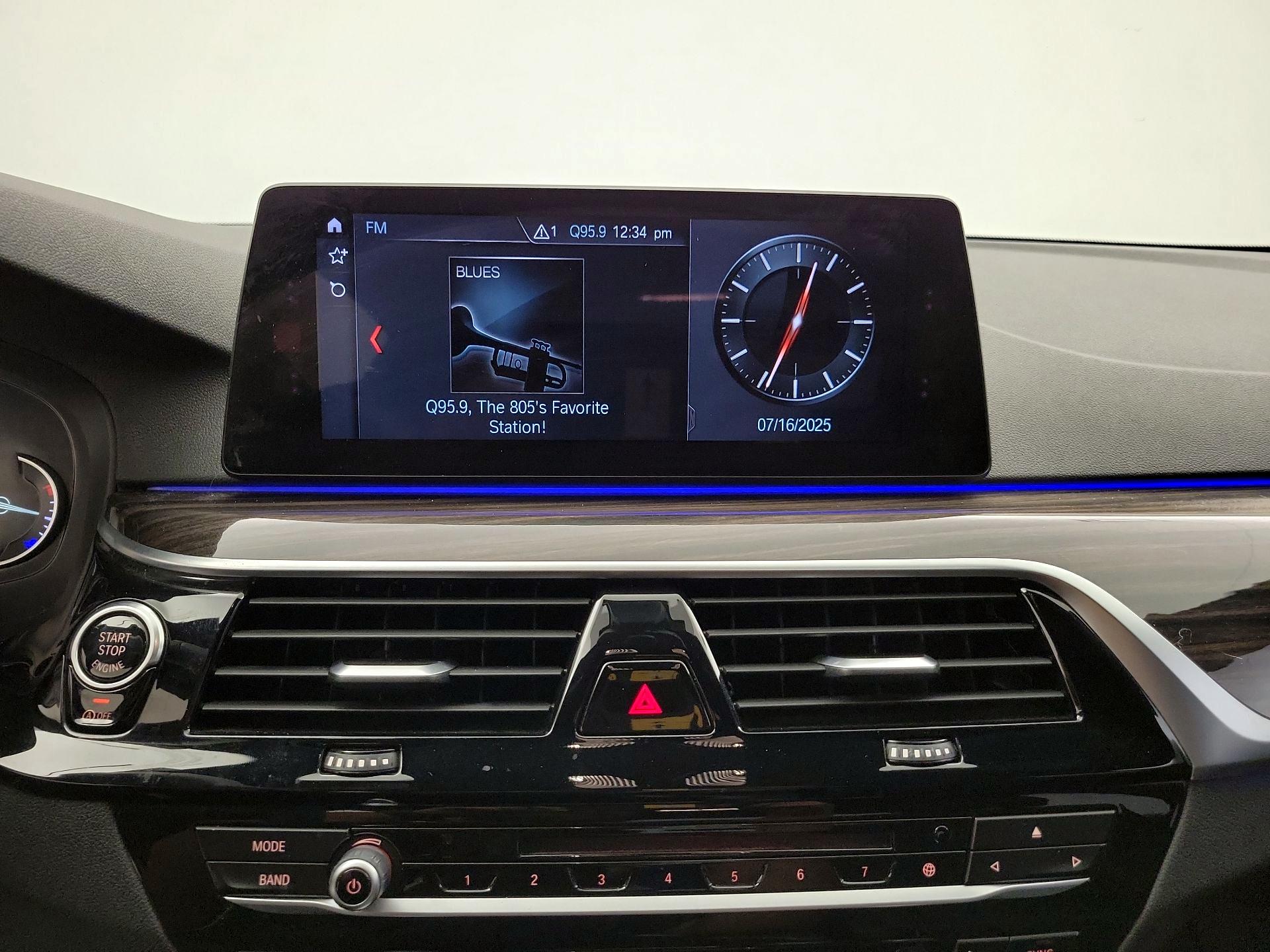 Thumbnail: 2017 BMW 5 Series - 15