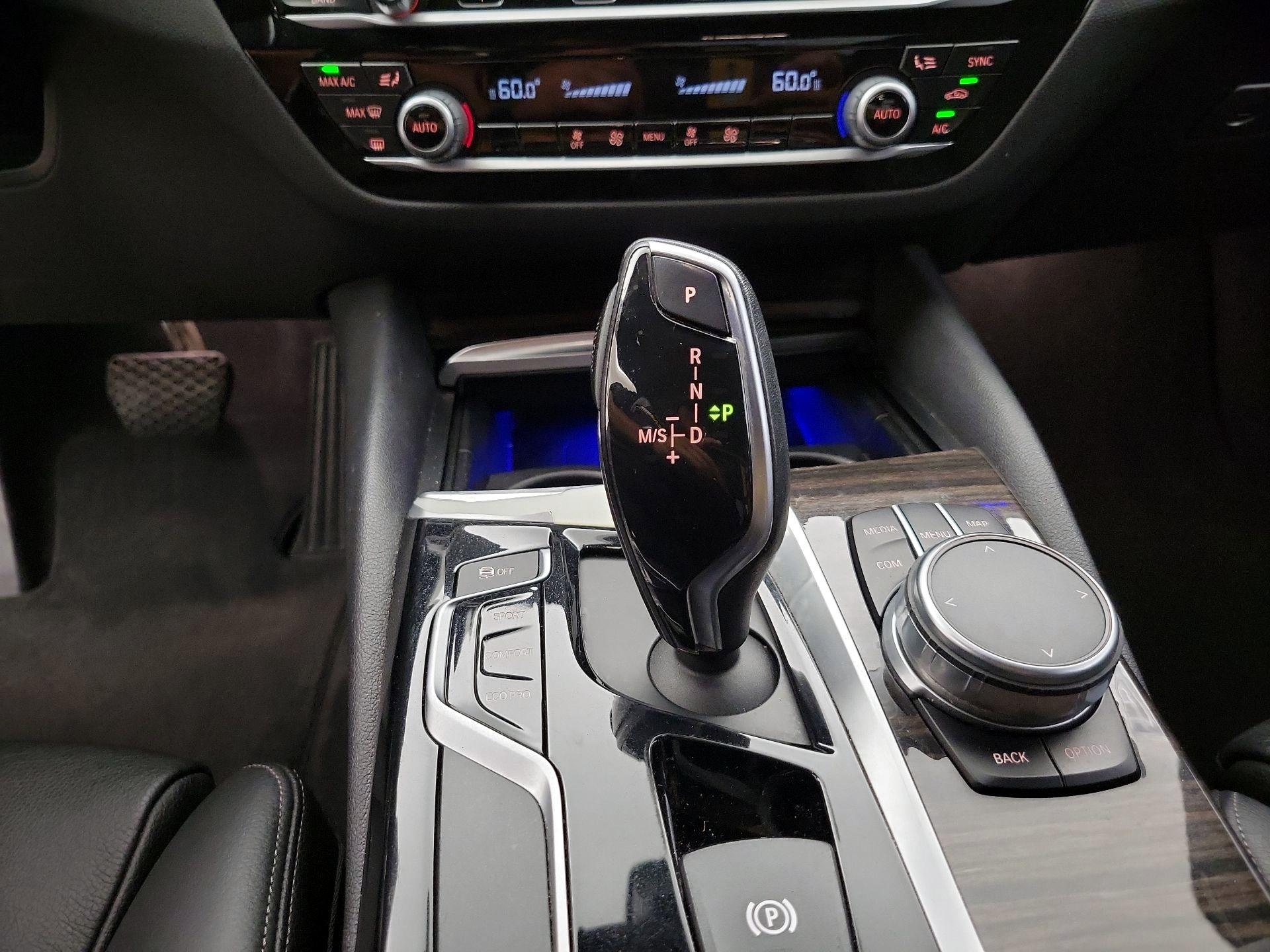 Thumbnail: 2017 BMW 5 Series - 17