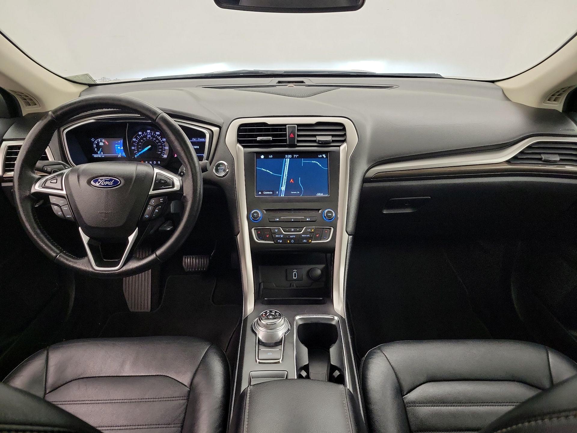 Thumbnail: 2017 Ford Fusion - 9