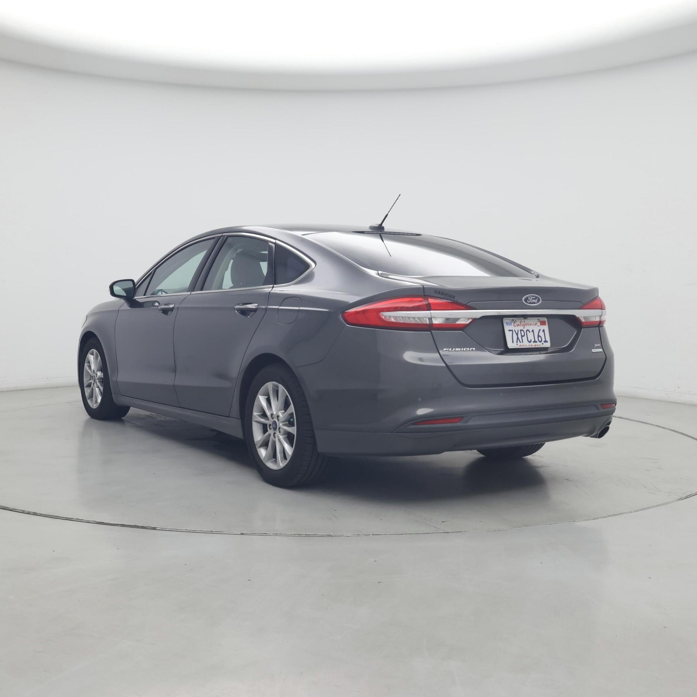Thumbnail: 2017 Ford Fusion - 2