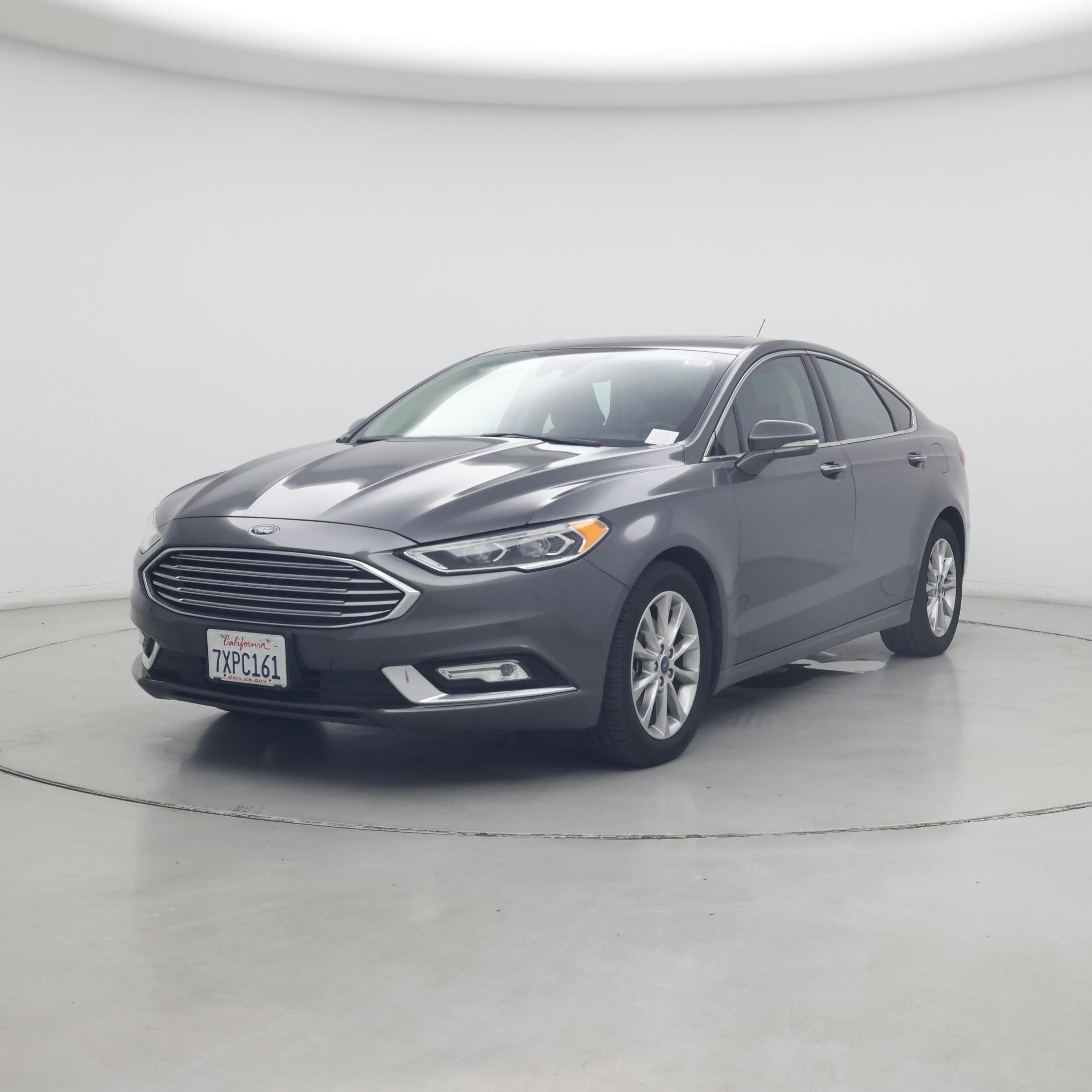 Thumbnail: 2017 Ford Fusion - 4