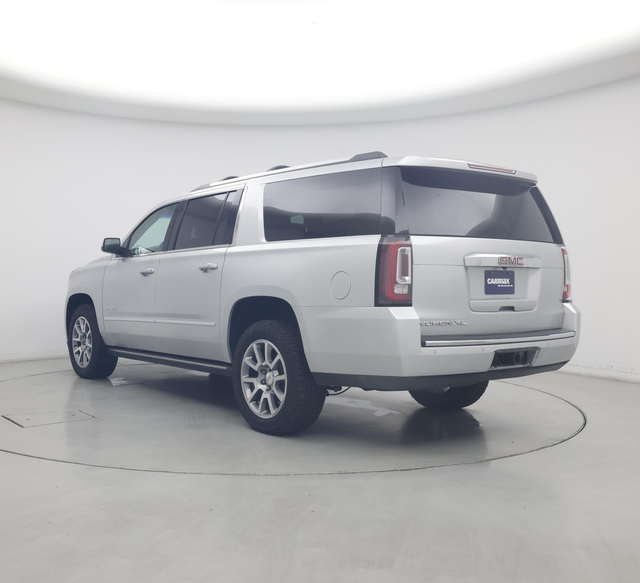Thumbnail: 2017 GMC Yukon XL - 2