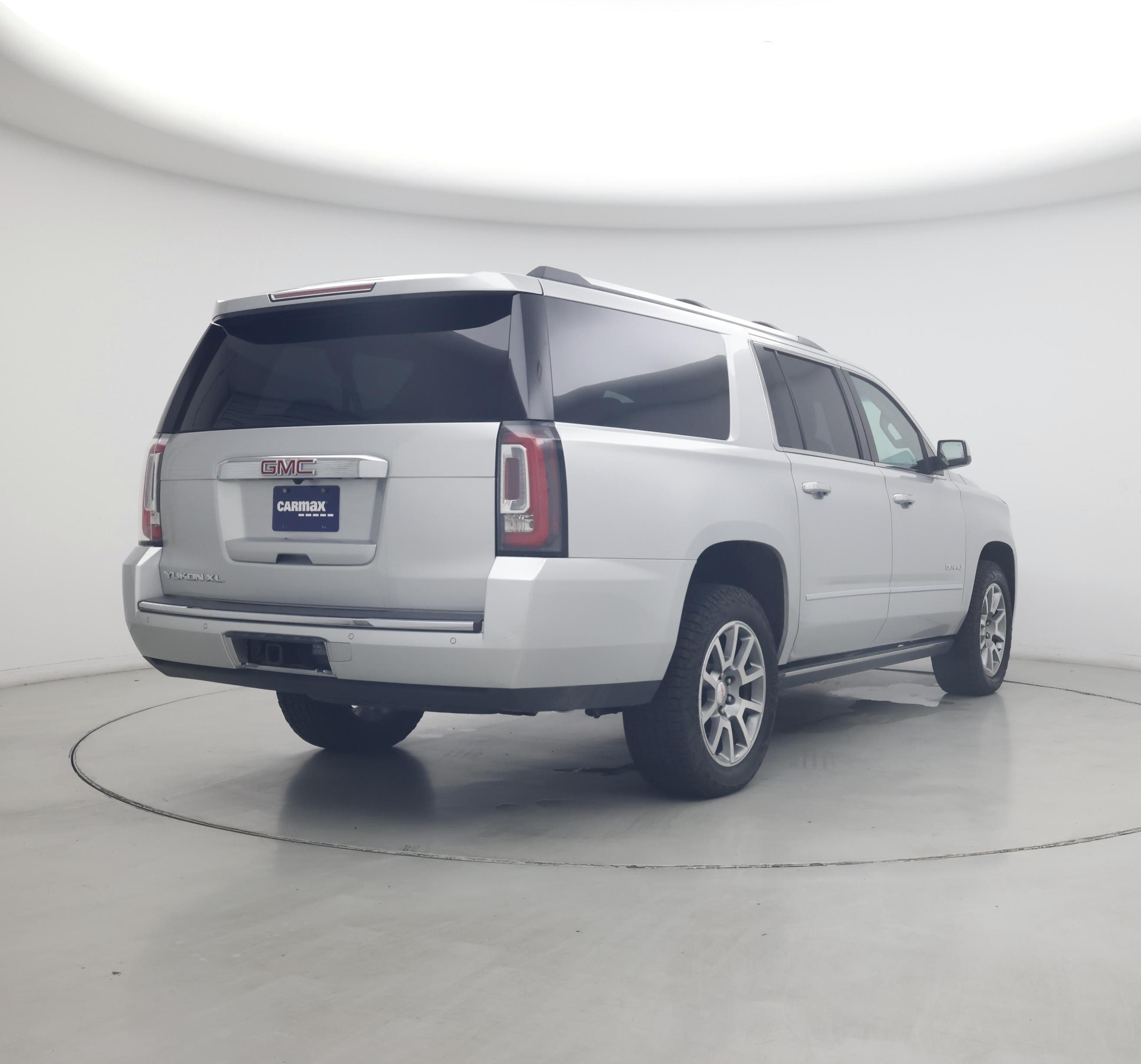 Thumbnail: 2017 GMC Yukon XL - 8