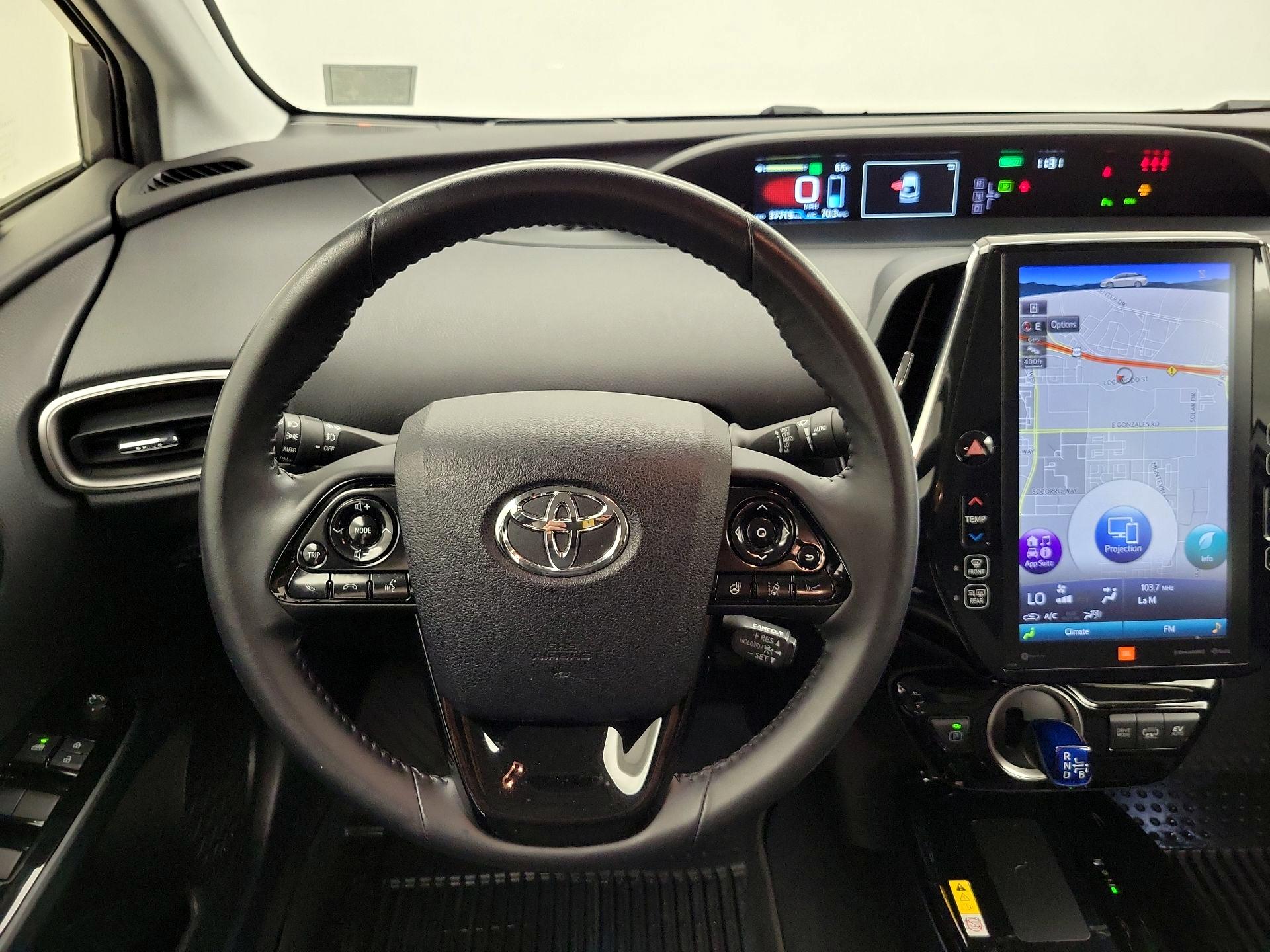 Thumbnail: 2021 Toyota Prius Prime - 10