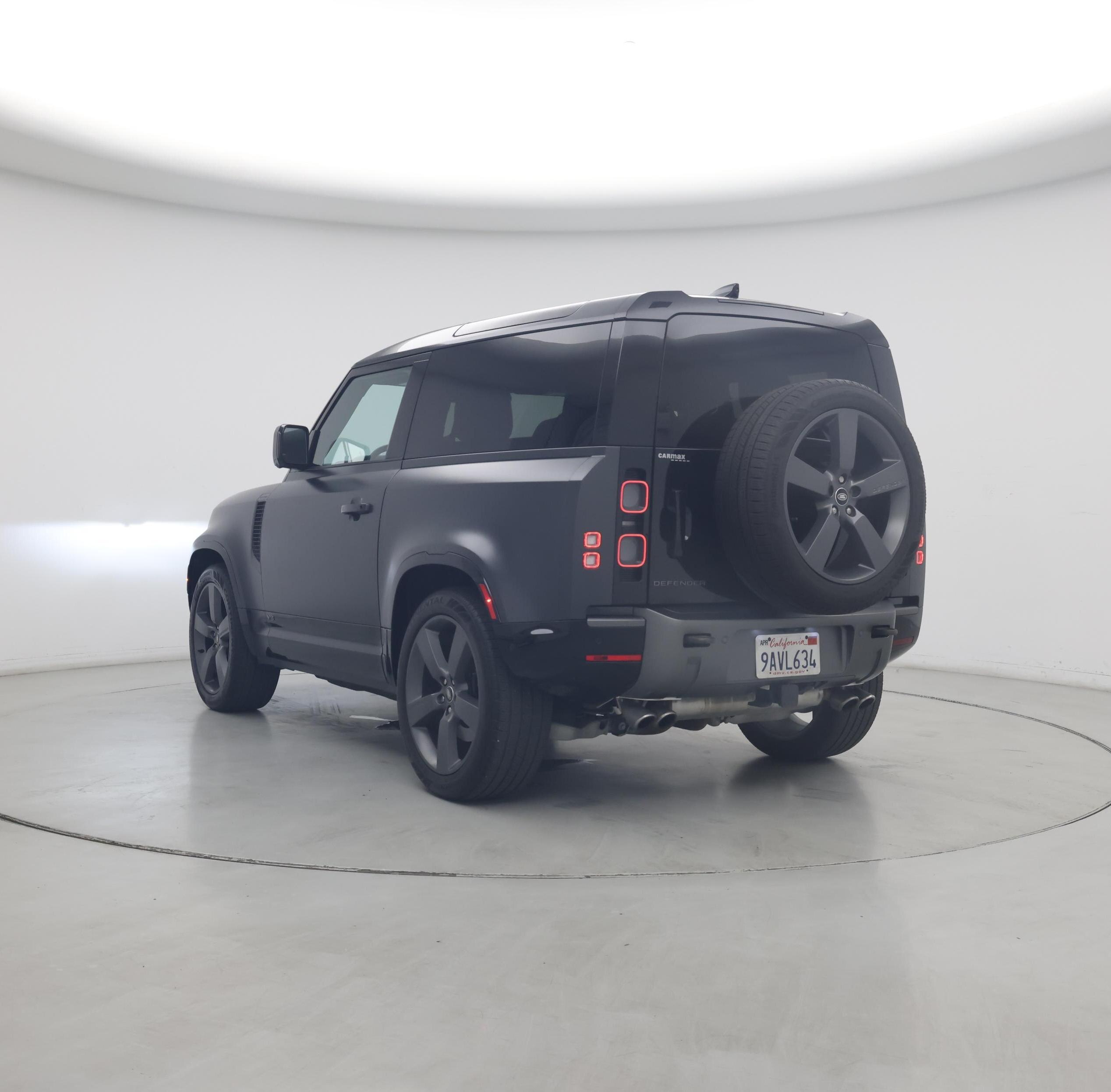 Thumbnail: 2023 Land Rover Defender - 2