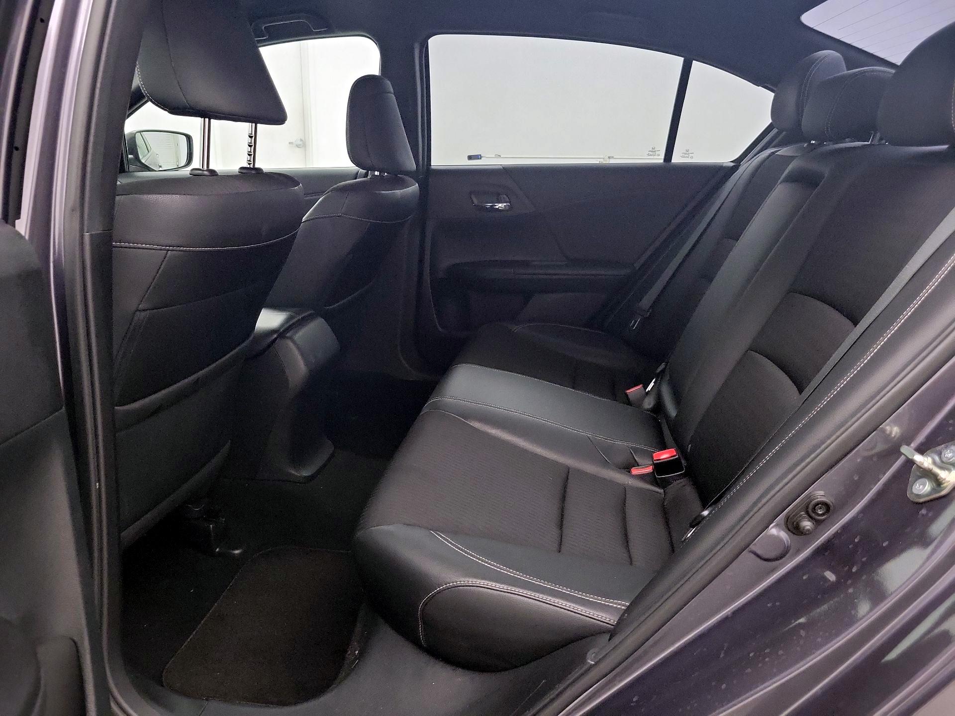Thumbnail: 2016 Honda Accord - 19