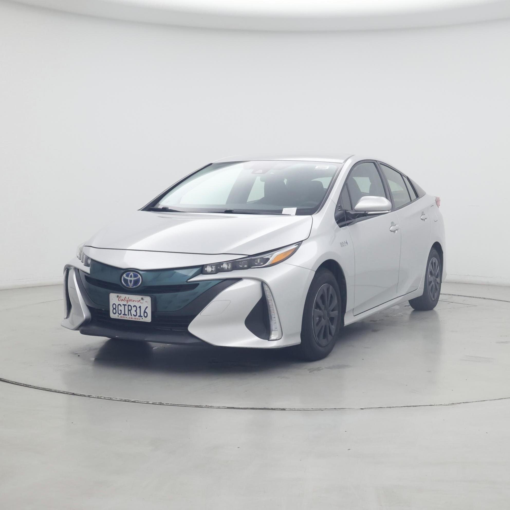 Thumbnail: 2018 Toyota Prius Prime - 4