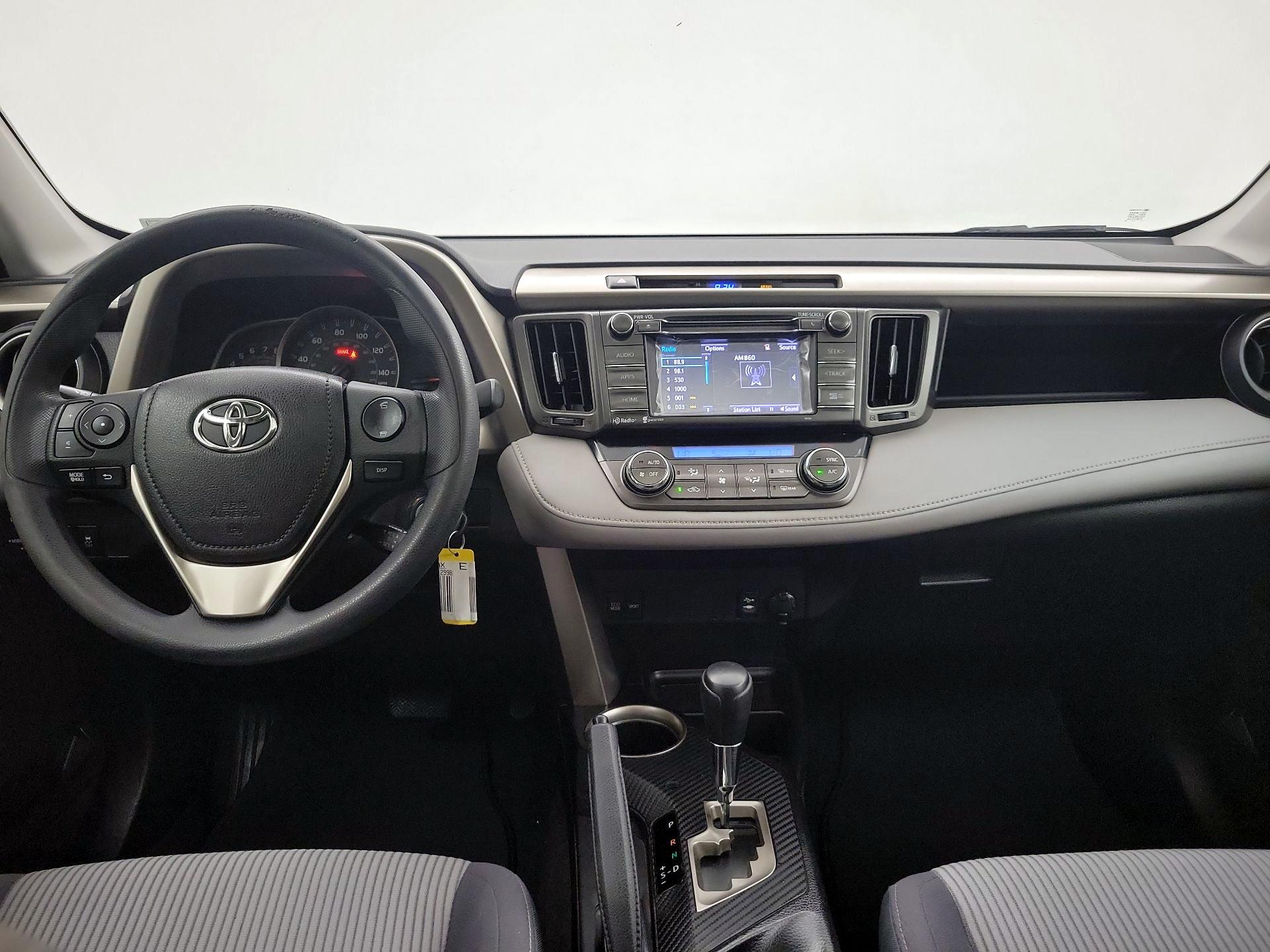 Thumbnail: 2014 Toyota RAV4 - 9