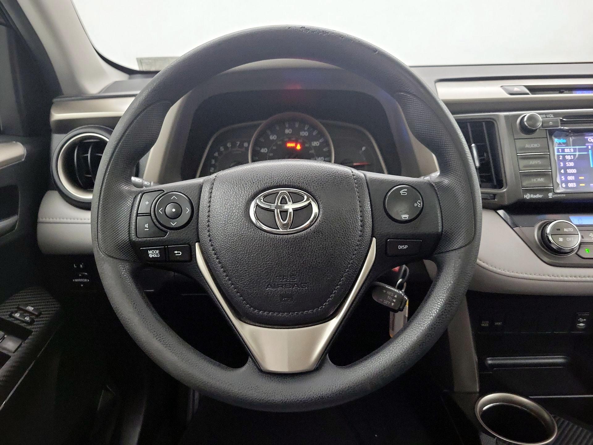 Thumbnail: 2014 Toyota RAV4 - 10