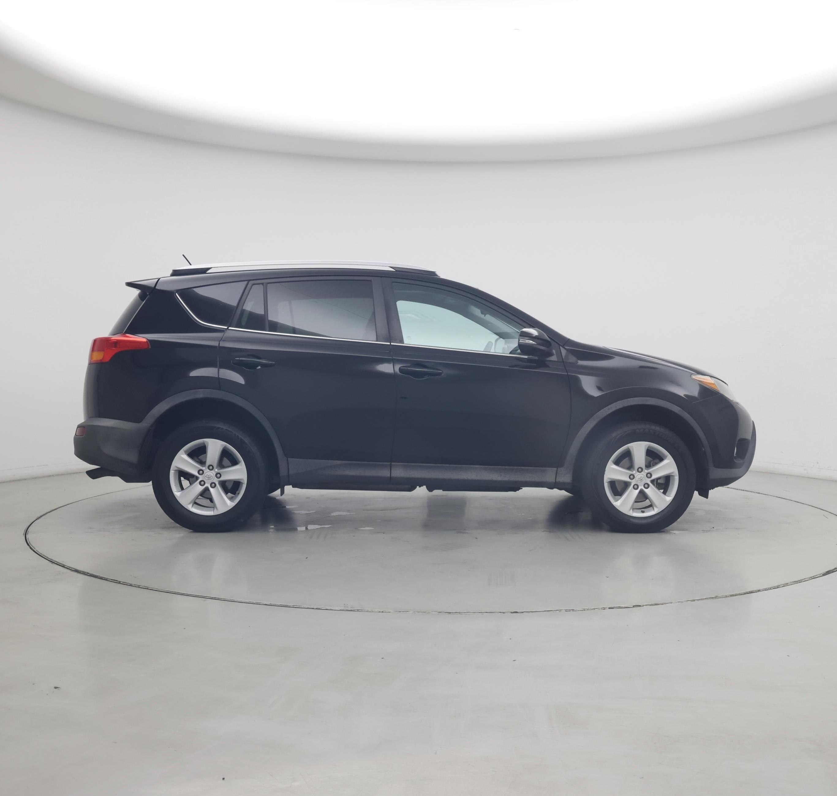Thumbnail: 2014 Toyota RAV4 - 7