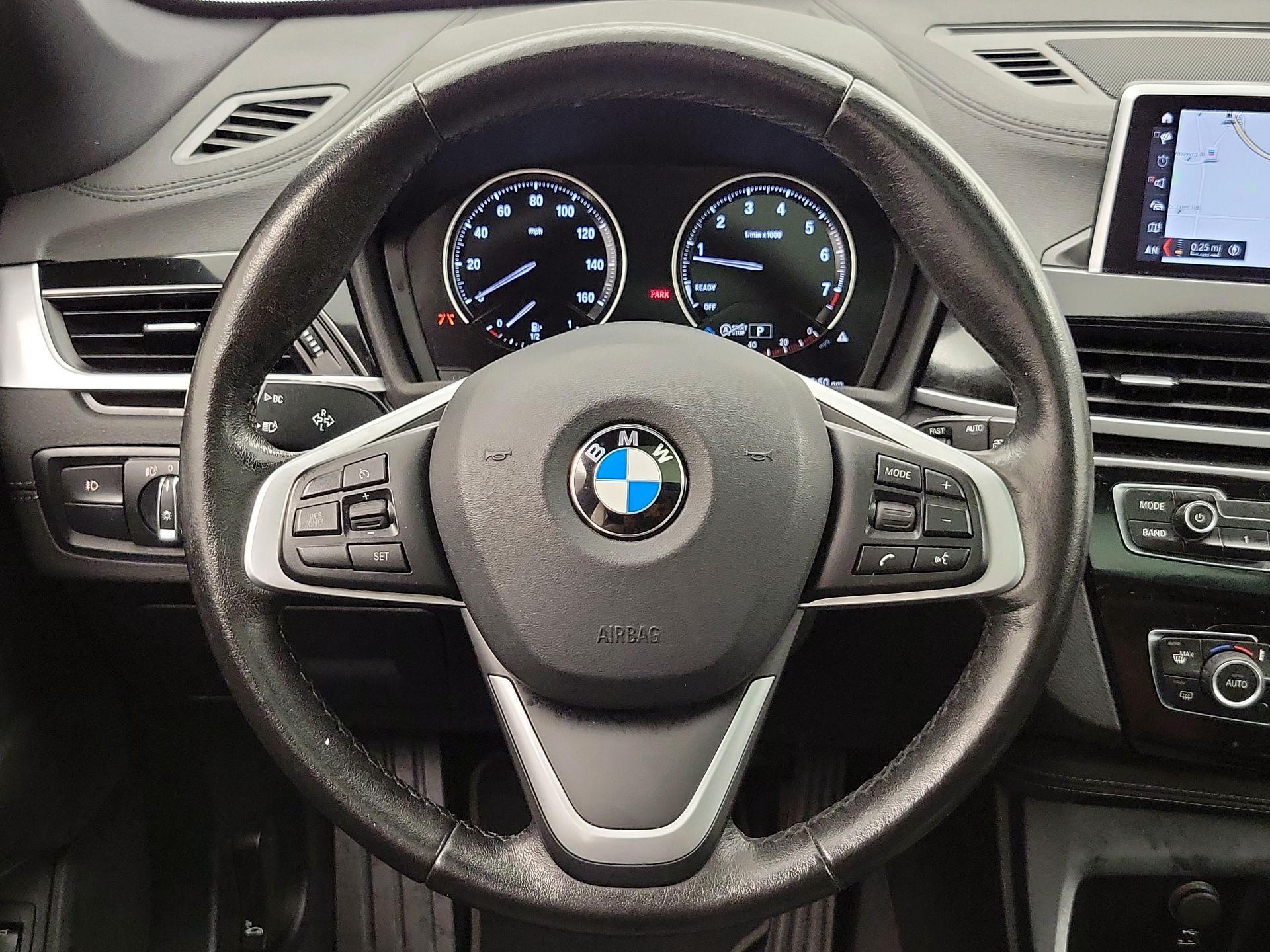Thumbnail: 2020 BMW X1 - 10