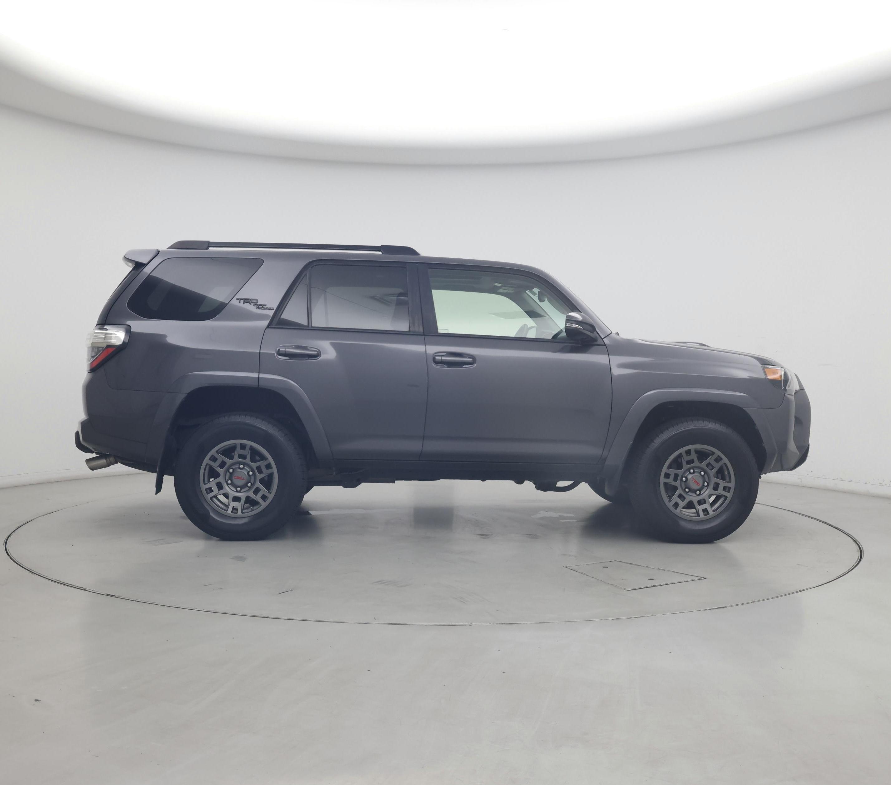 Thumbnail: 2020 Toyota 4Runner - 7