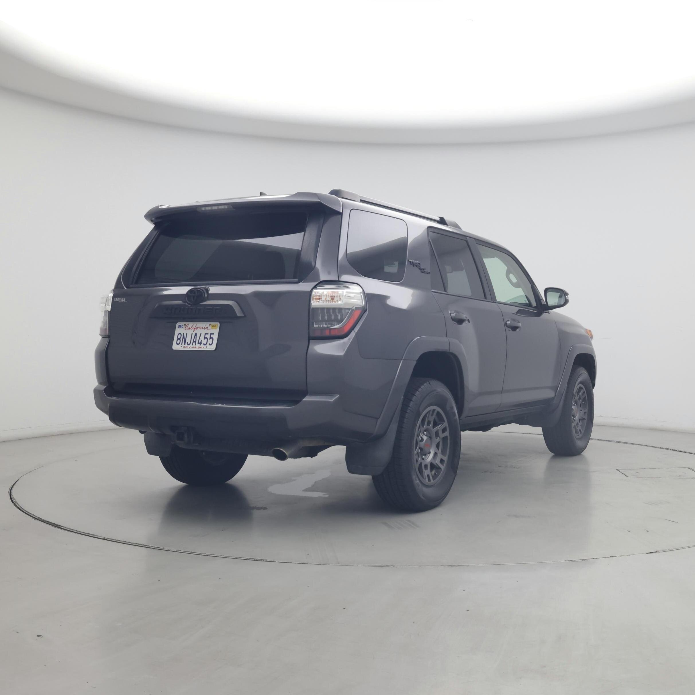 Thumbnail: 2020 Toyota 4Runner - 8