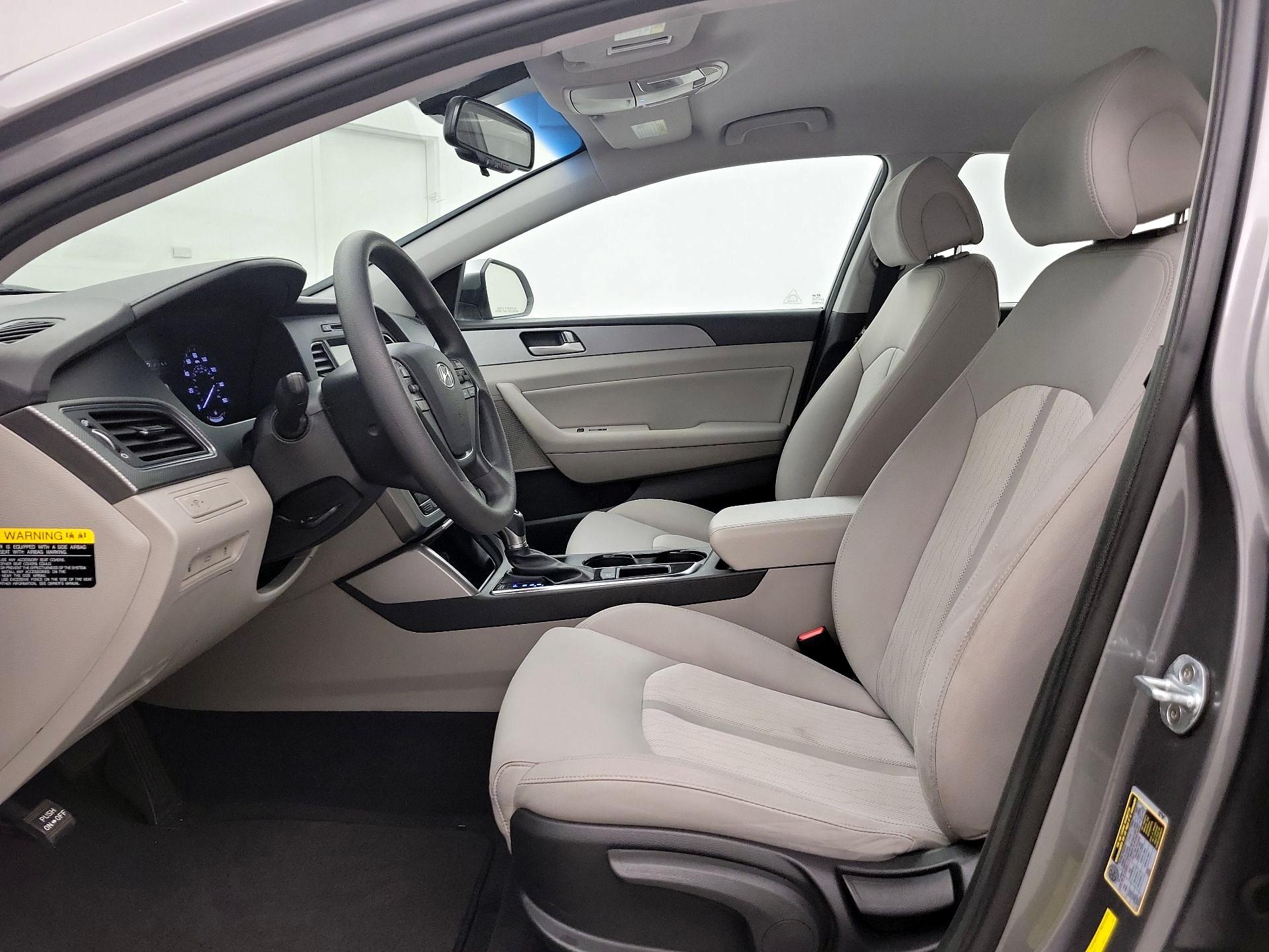 Thumbnail: 2017 Hyundai Sonata - 11