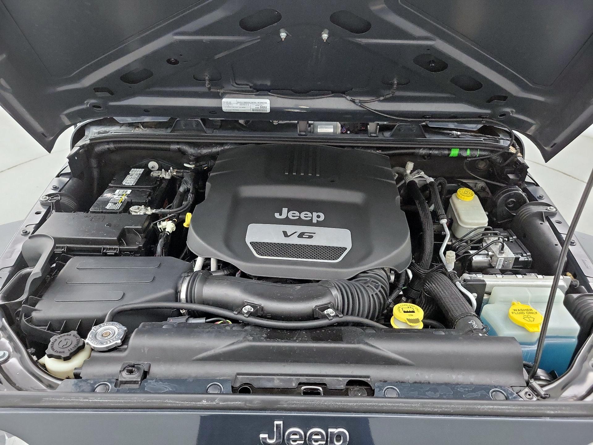 Thumbnail: 2017 Jeep Wrangler - 18