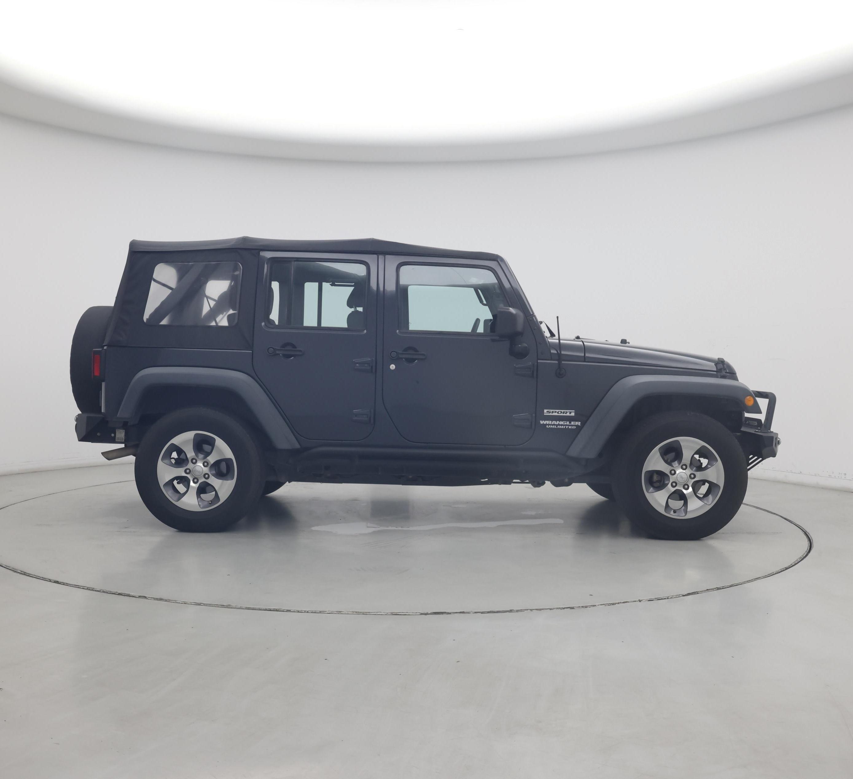 Thumbnail: 2017 Jeep Wrangler - 7