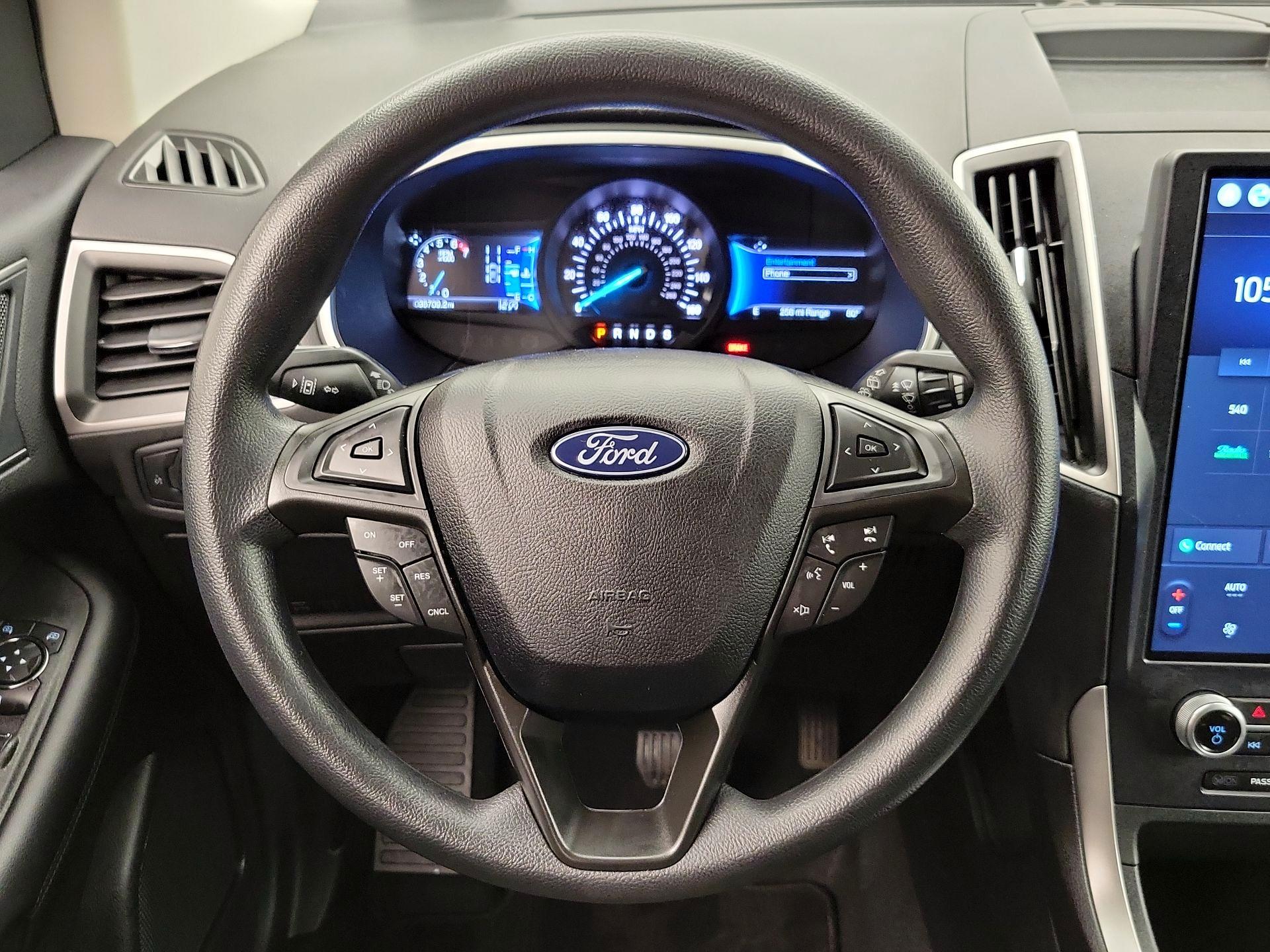 Thumbnail: 2021 Ford Edge - 10