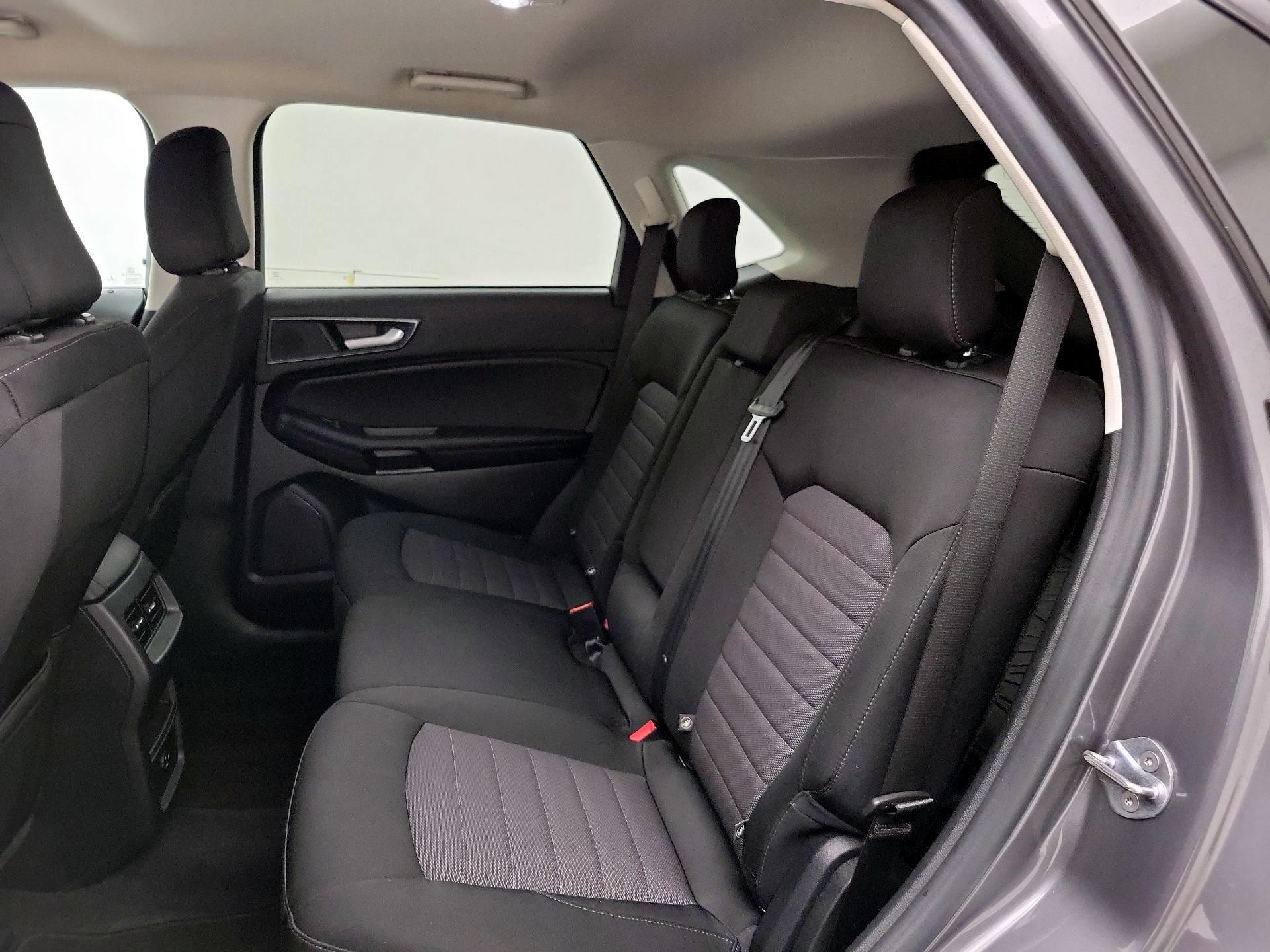 Thumbnail: 2021 Ford Edge - 19
