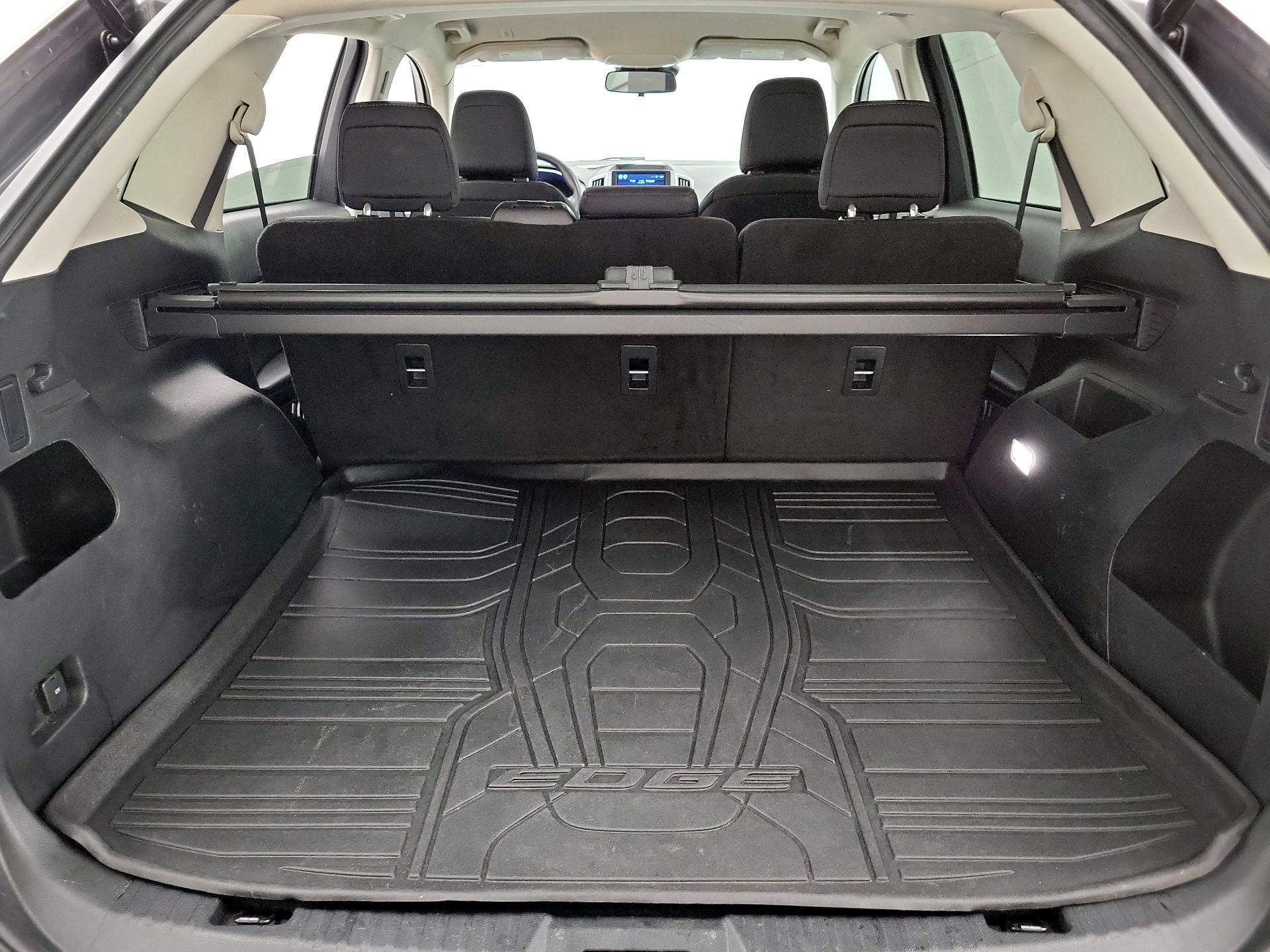 Thumbnail: 2021 Ford Edge - 20