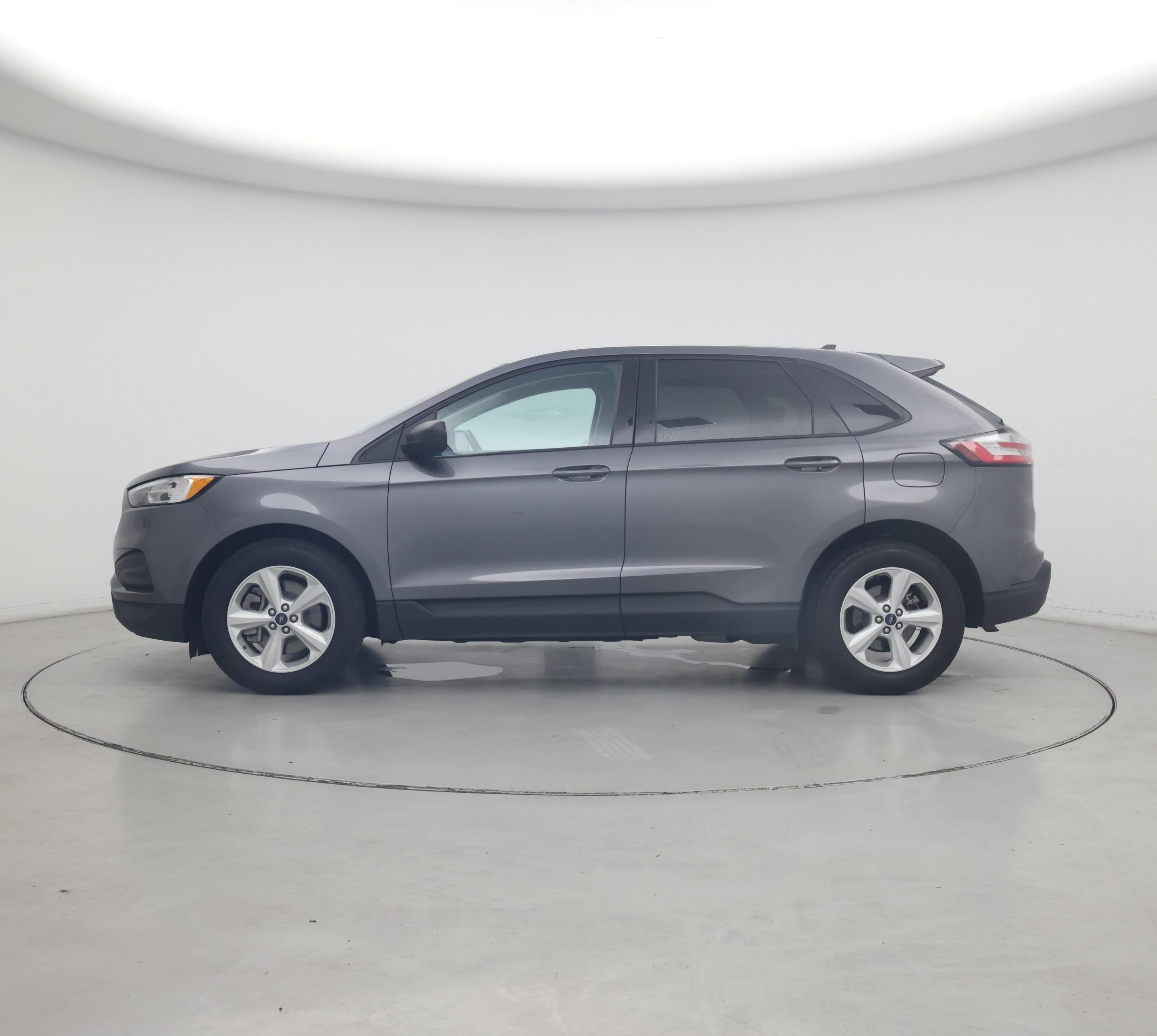 Thumbnail: 2021 Ford Edge - 3