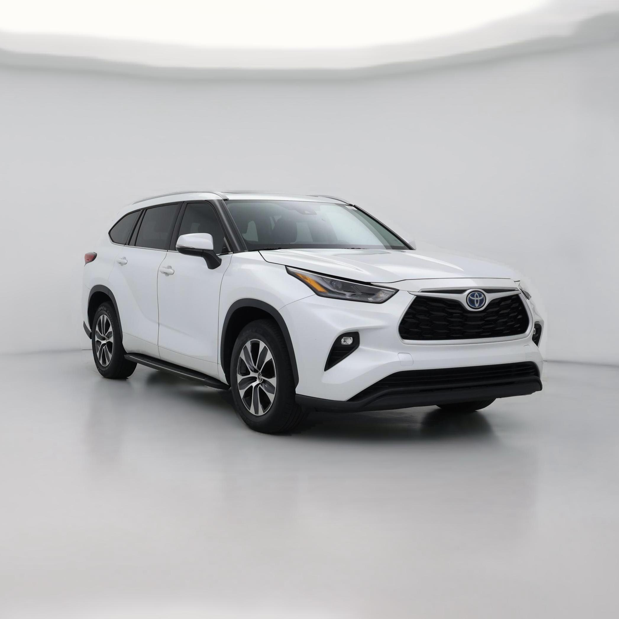 Thumbnail: 2022 Toyota Highlander - 1