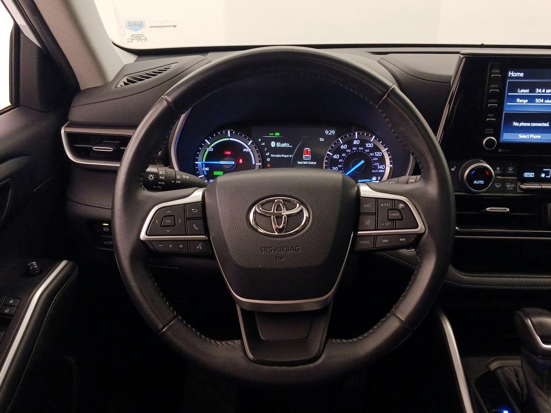 Thumbnail: 2022 Toyota Highlander - 10