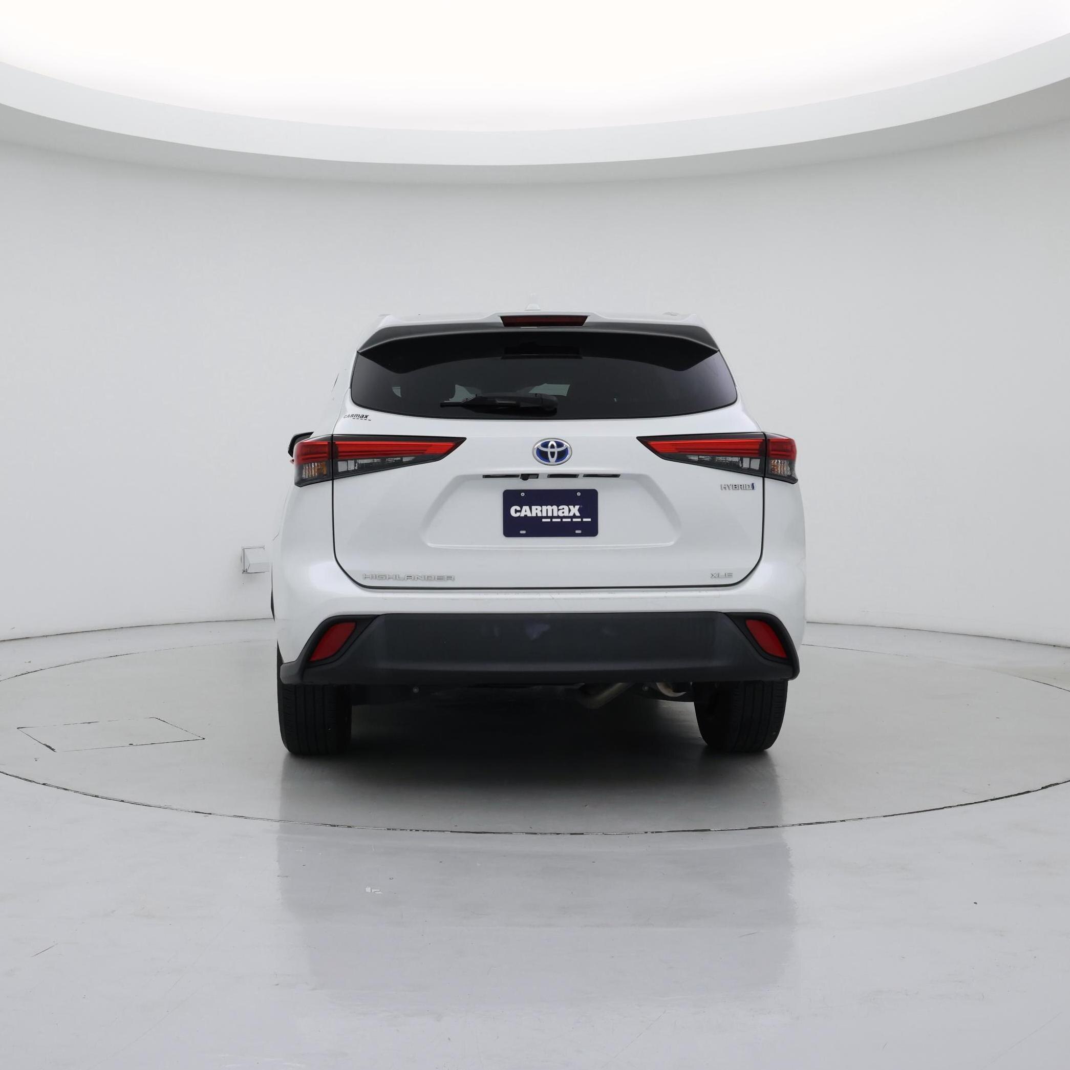 Thumbnail: 2022 Toyota Highlander - 6