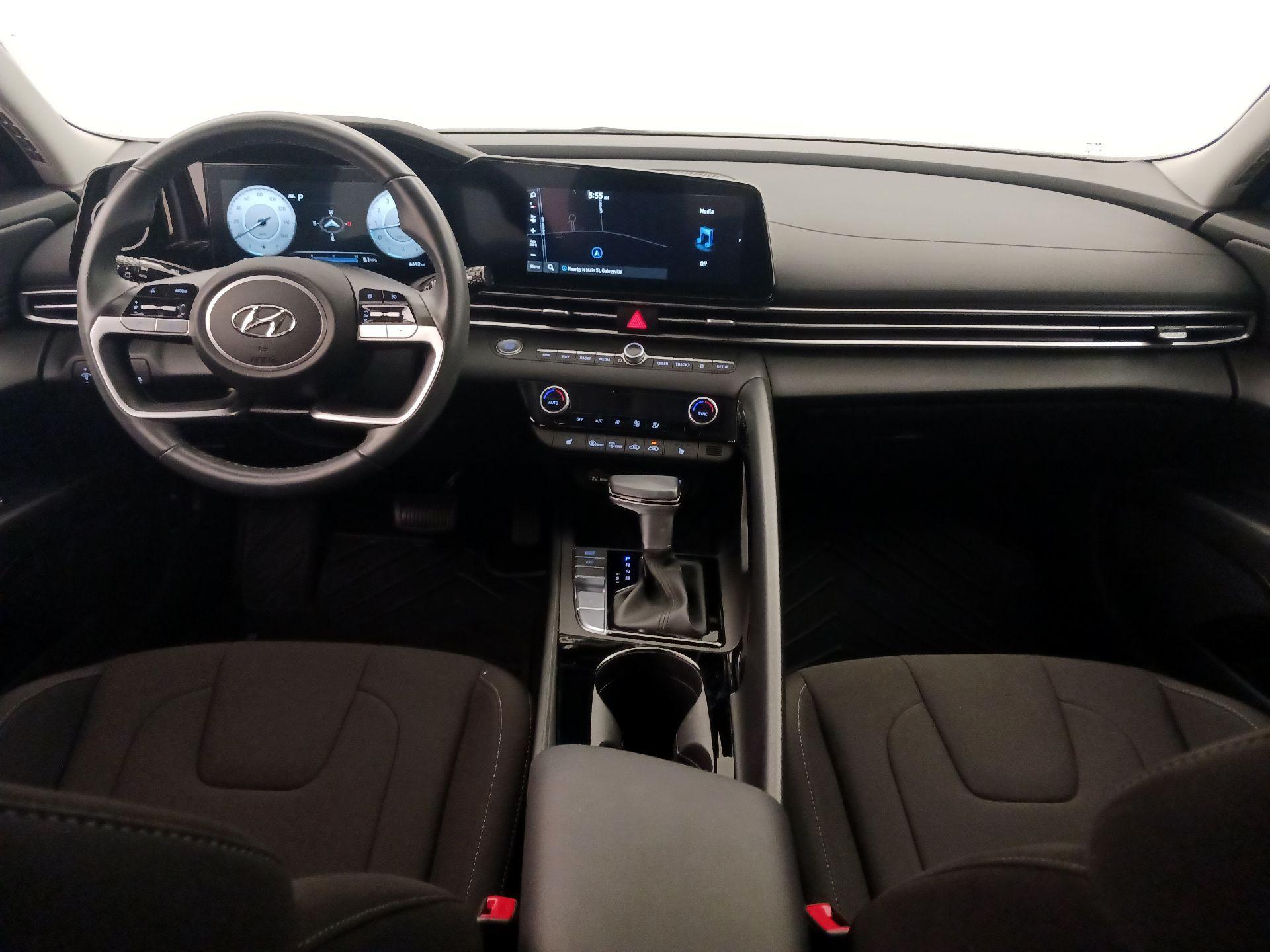 Thumbnail: 2023 Hyundai Elantra - 9
