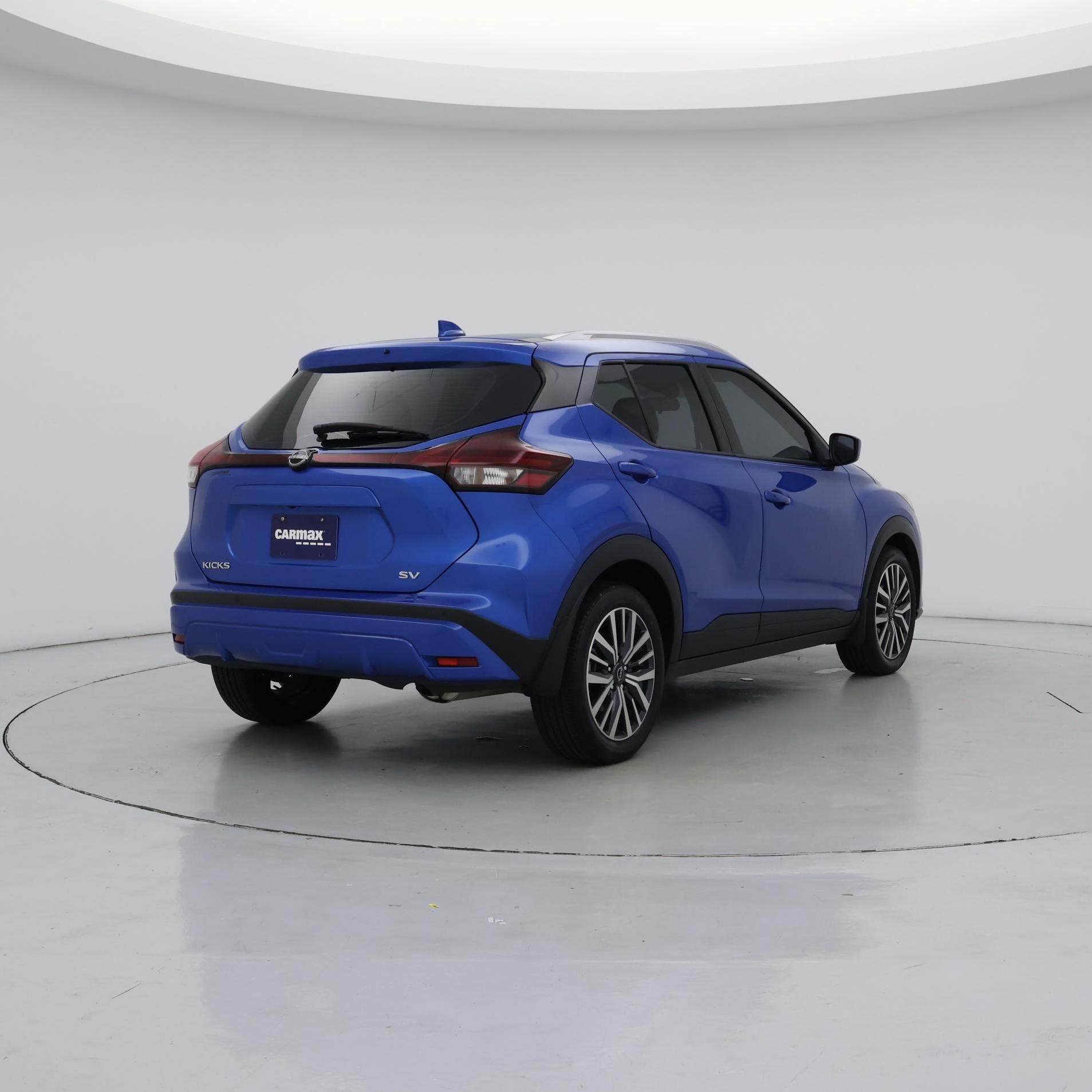 Thumbnail: 2023 Nissan Kicks - 8