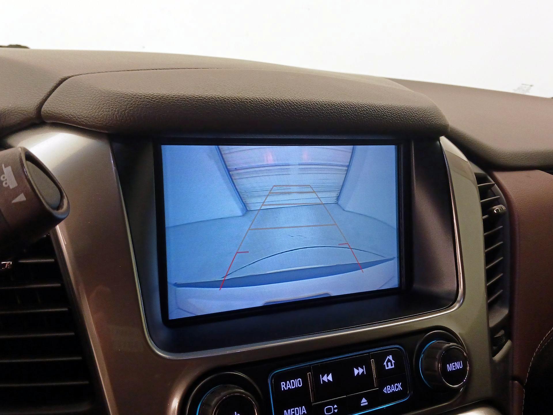 Thumbnail: 2019 Chevrolet Tahoe - 15