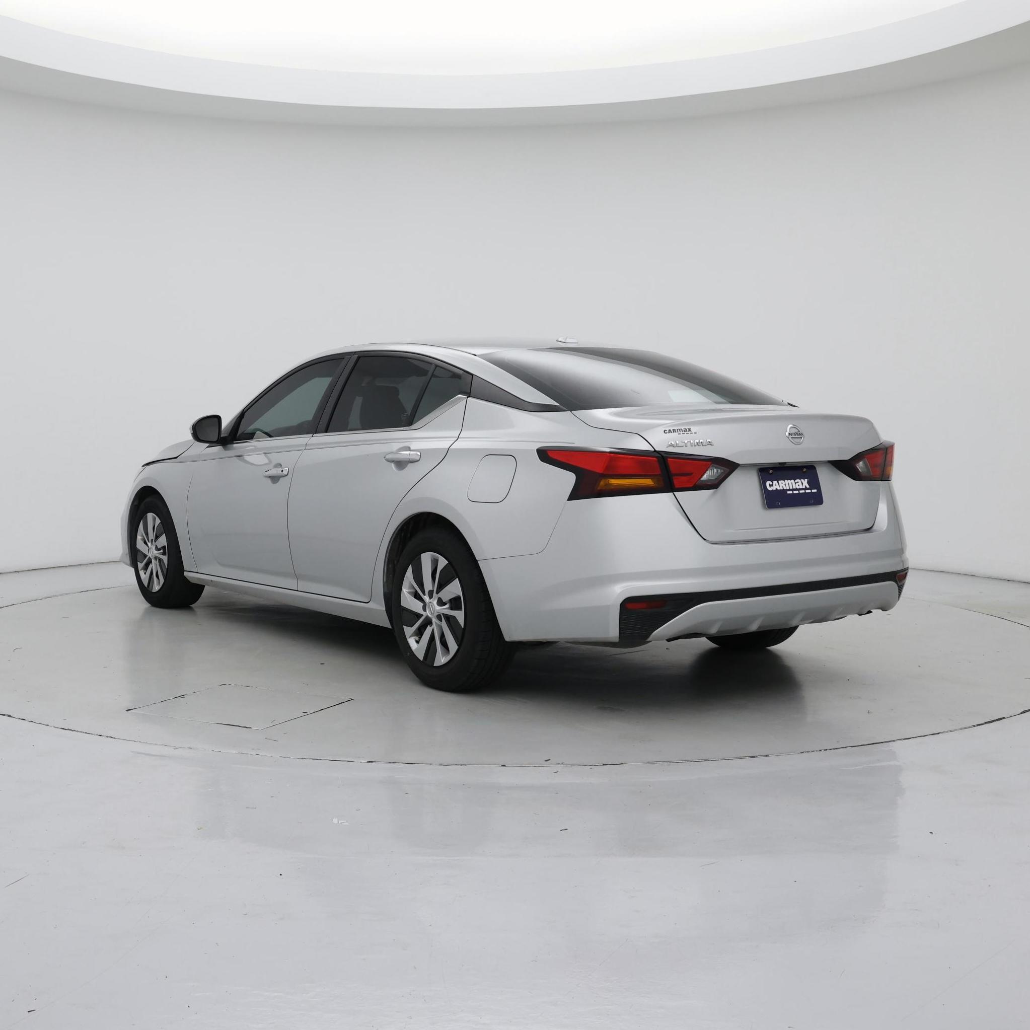 Thumbnail: 2020 Nissan Altima - 2